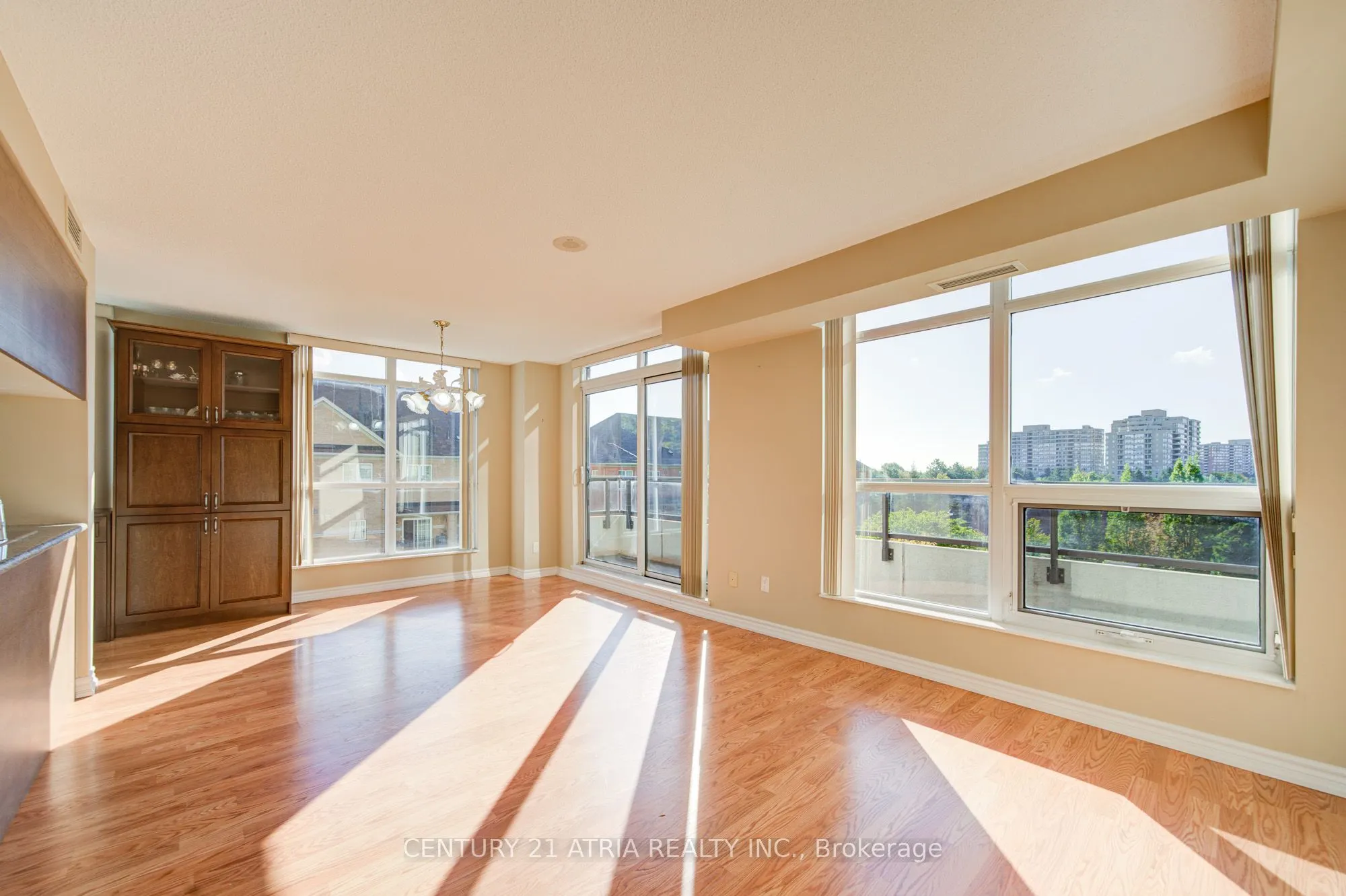 18 Harding Boulevard, #308