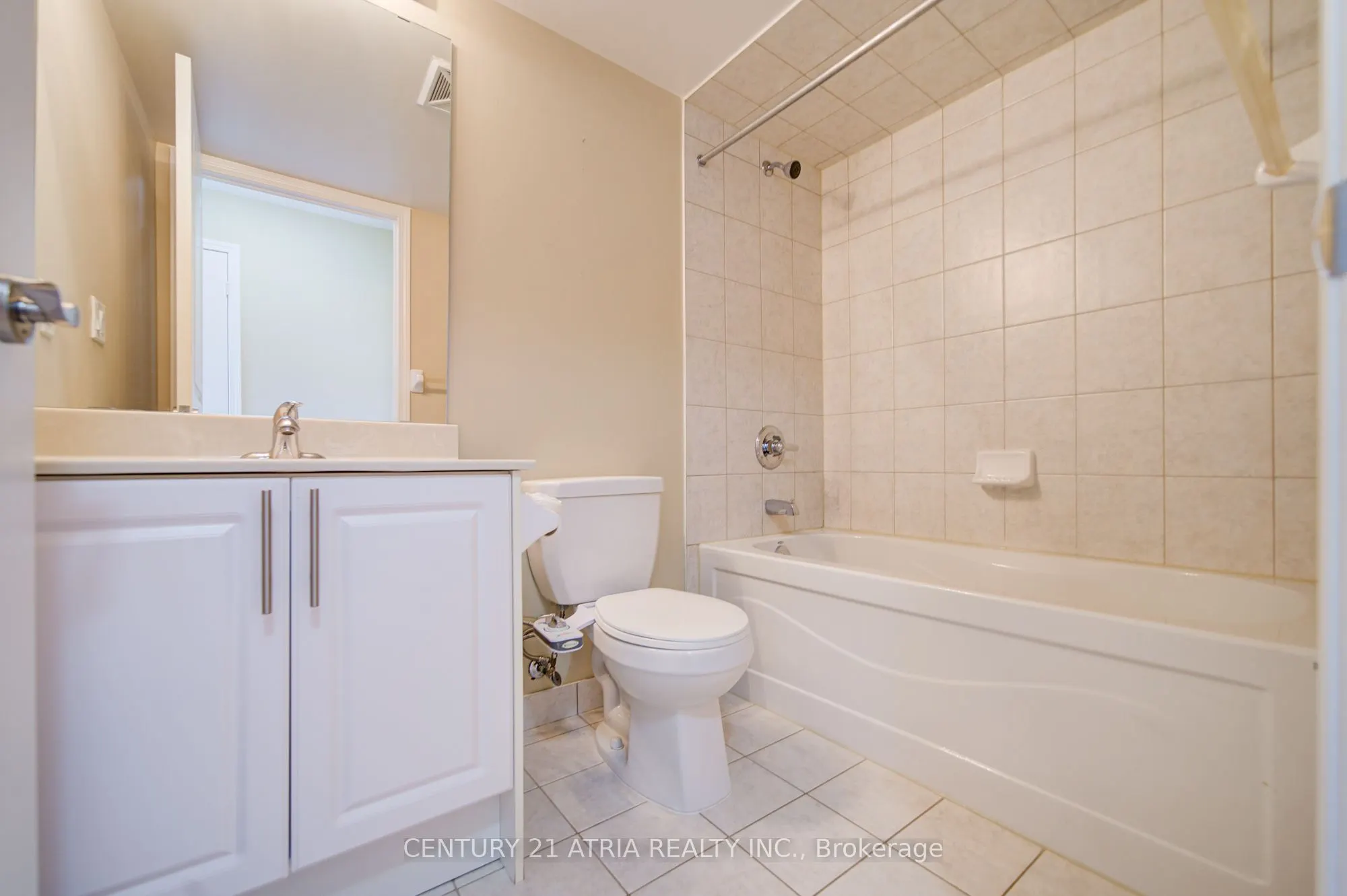18 Harding Boulevard, #308