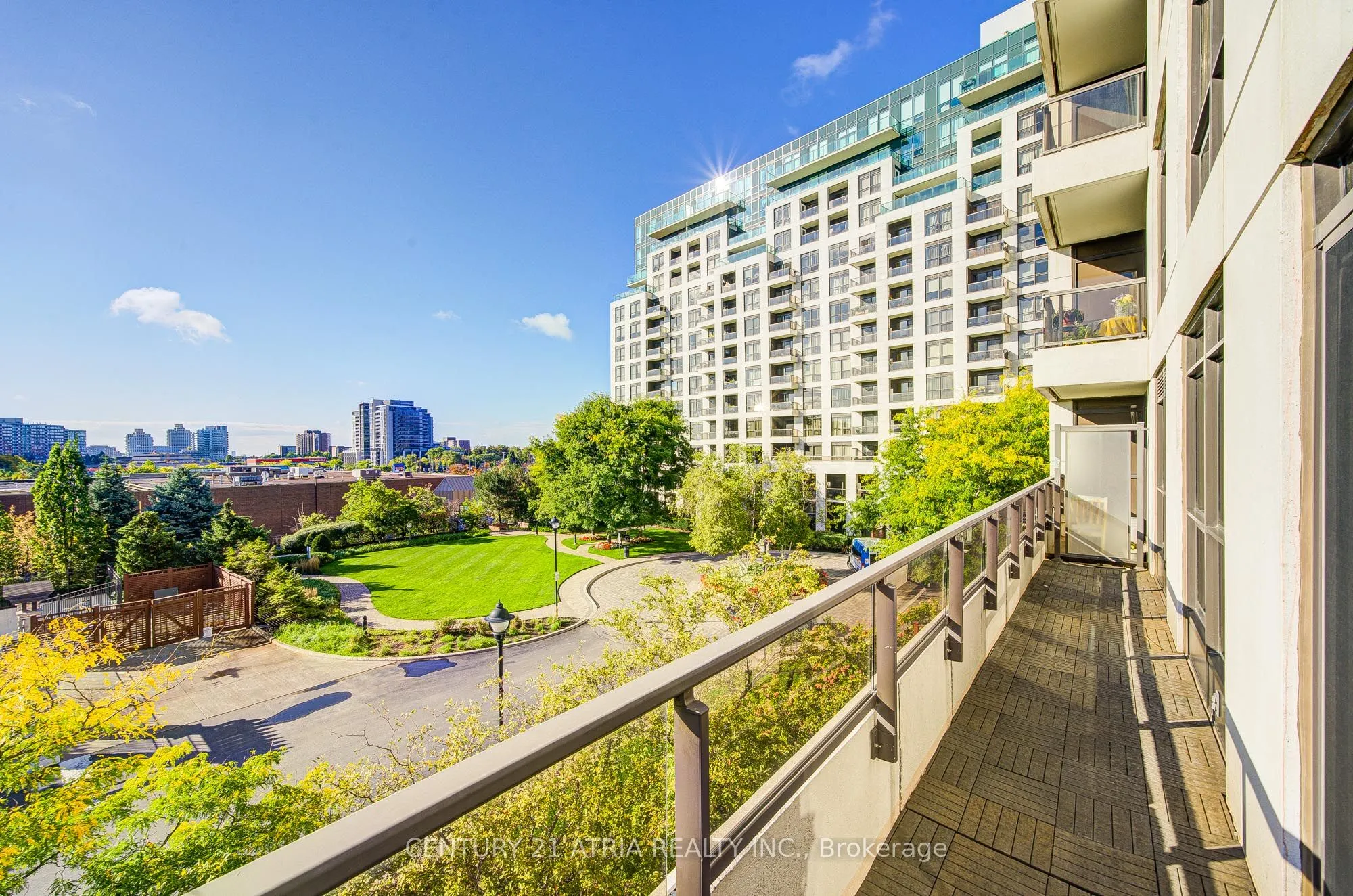 18 Harding Boulevard, #308