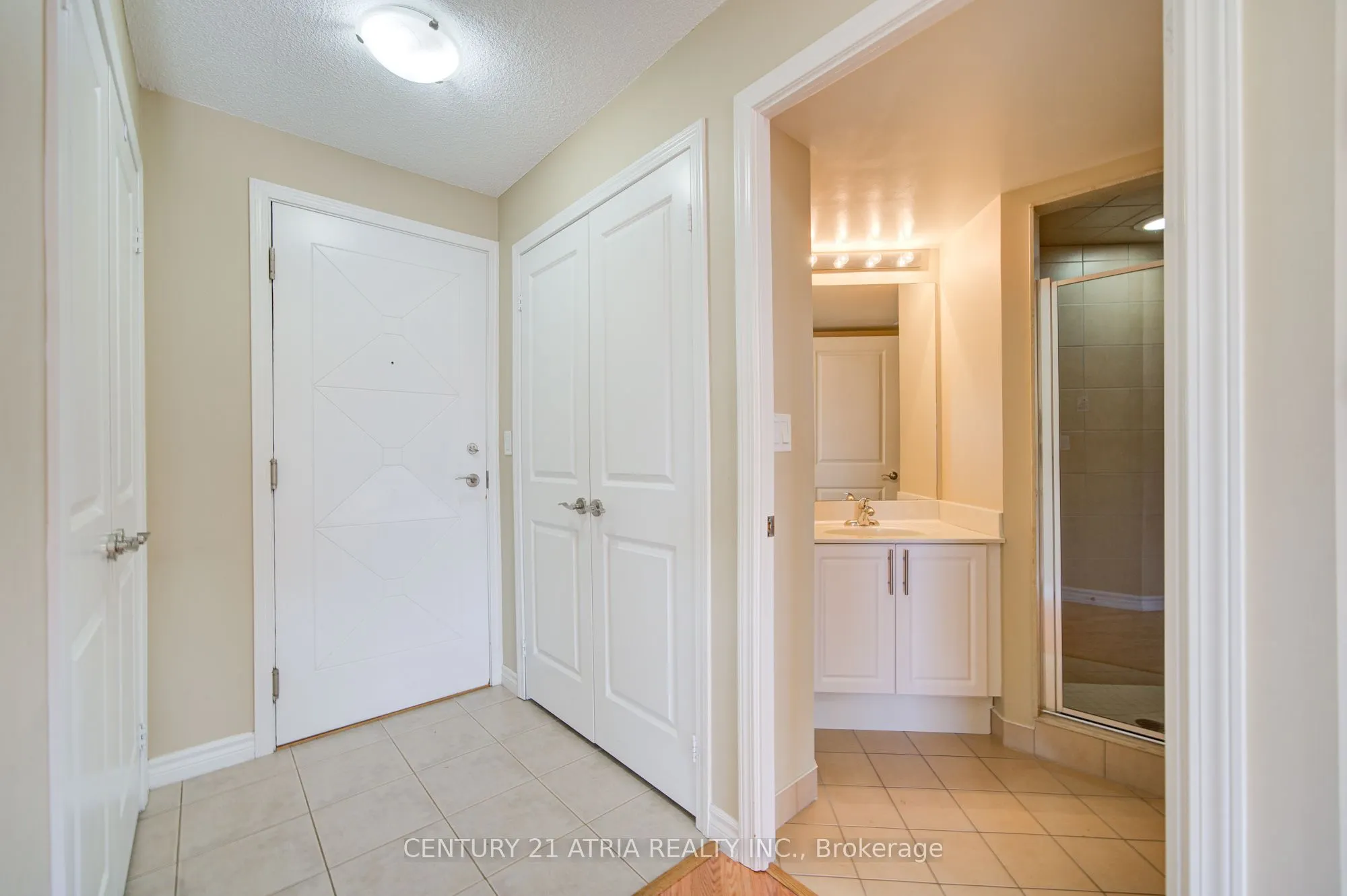 18 Harding Boulevard, #308