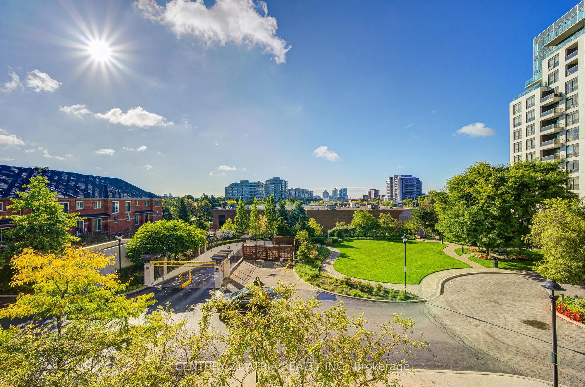 18 Harding Boulevard, #308