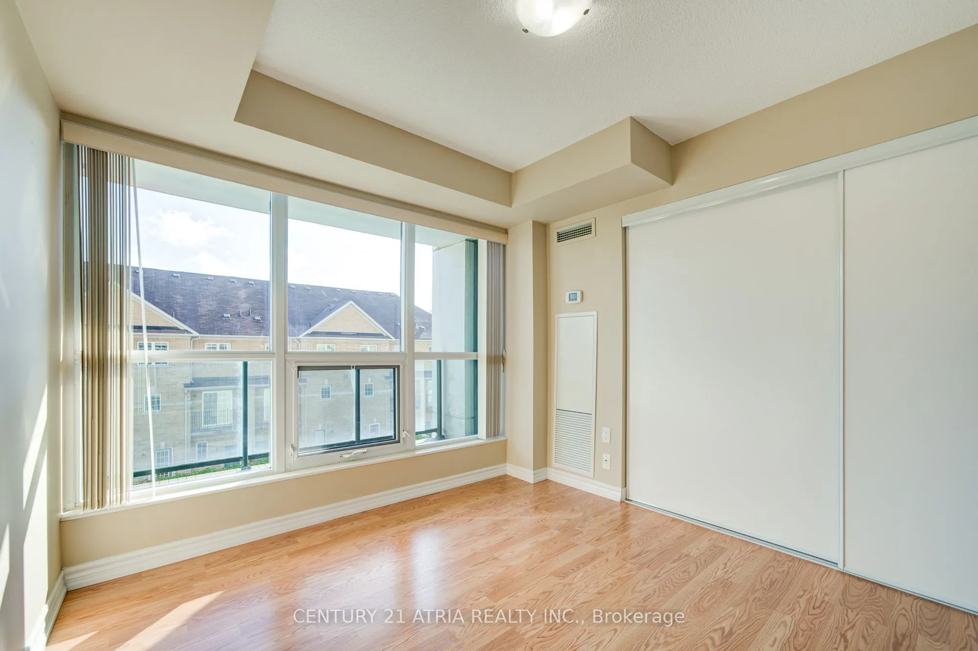 18 Harding Boulevard, #308