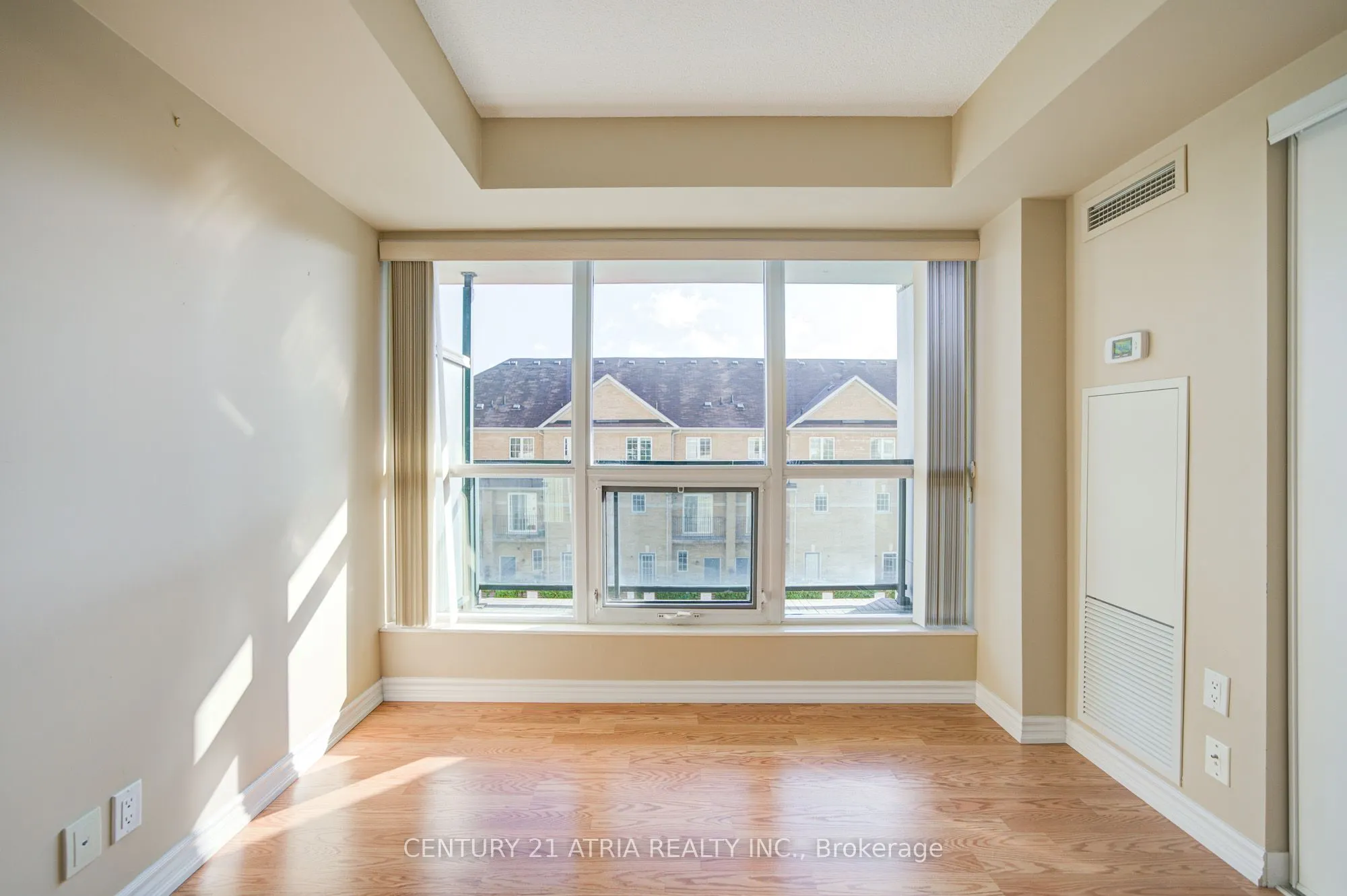 18 Harding Boulevard, #308