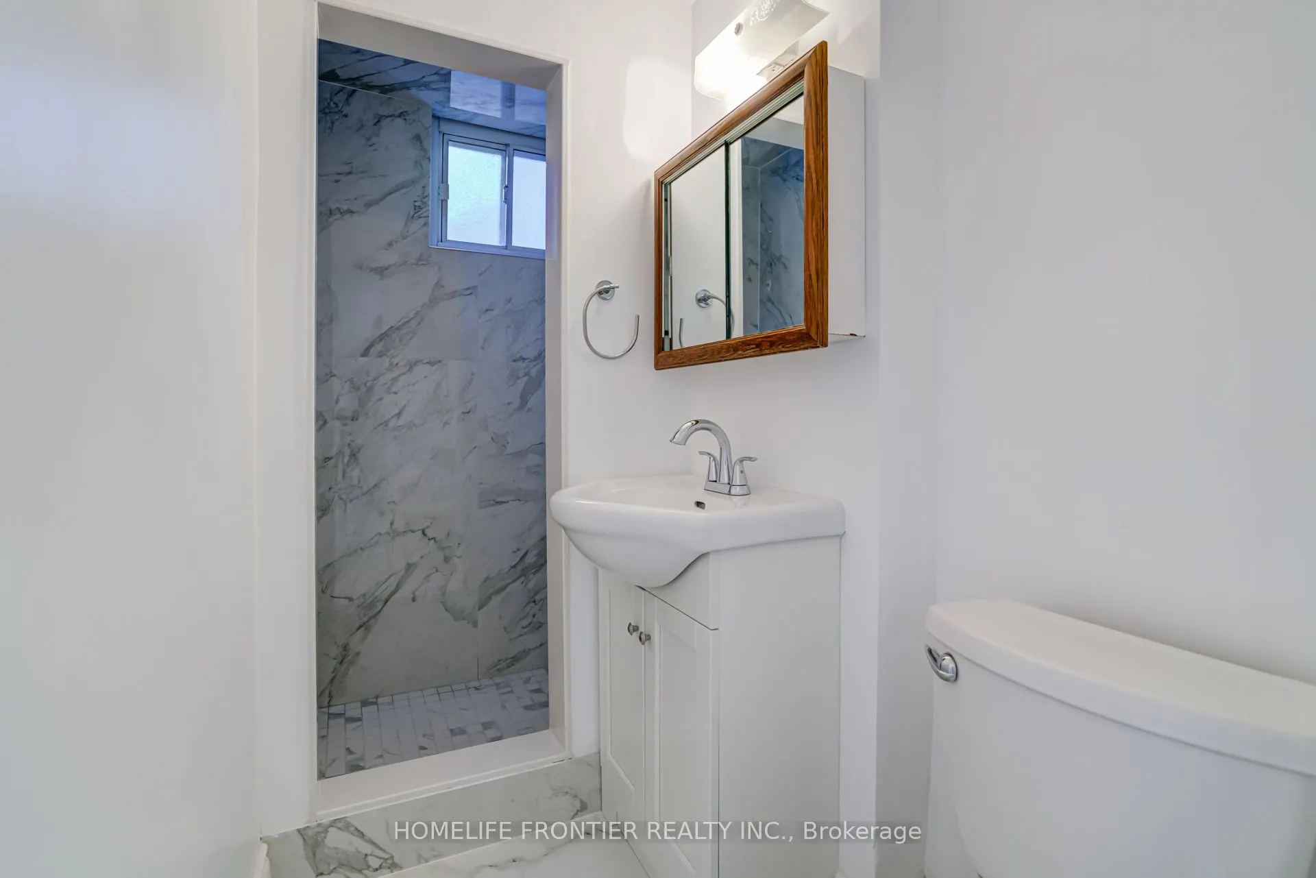 62 Clark Avenue, #Lower B