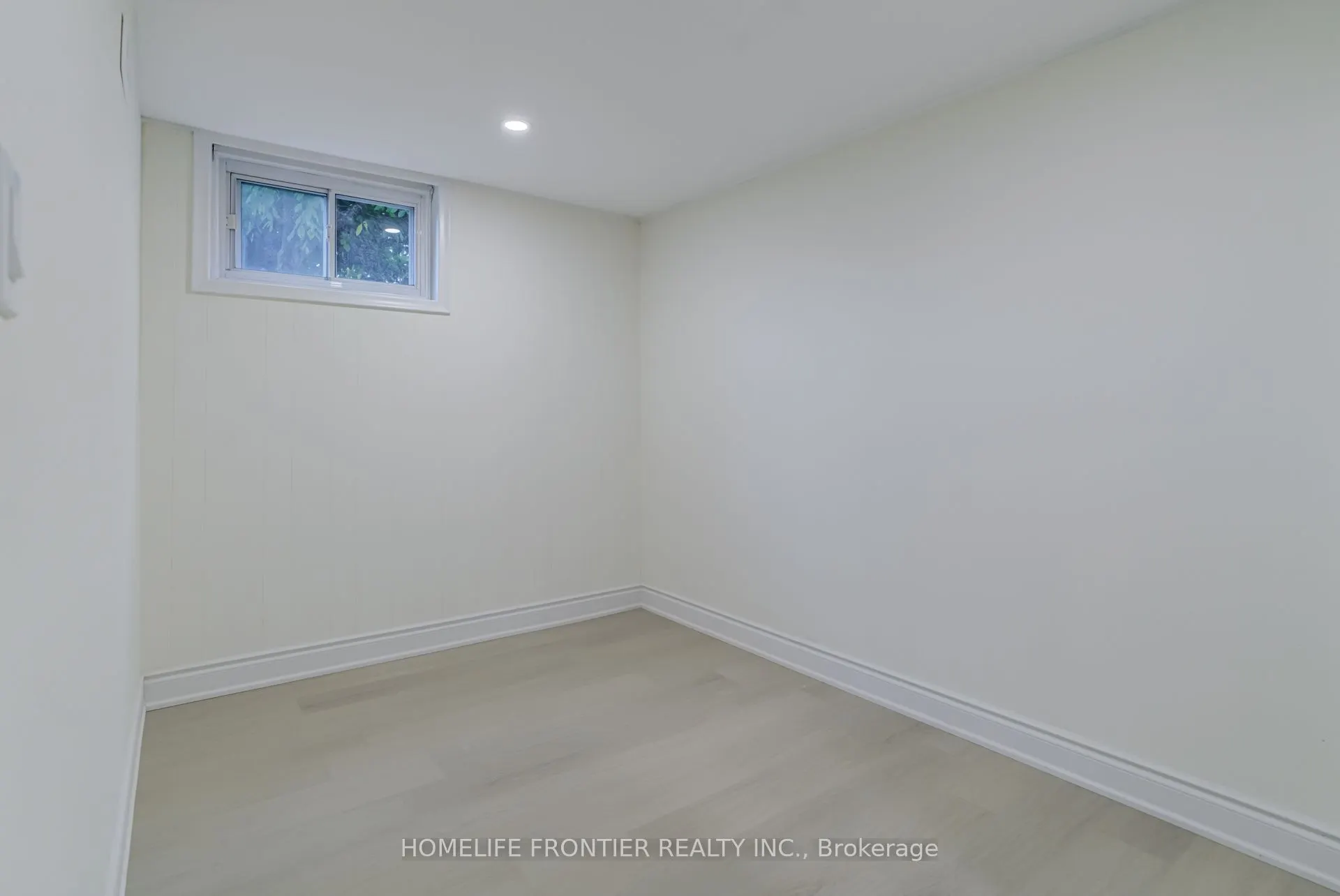 62 Clark Avenue, #Lower B