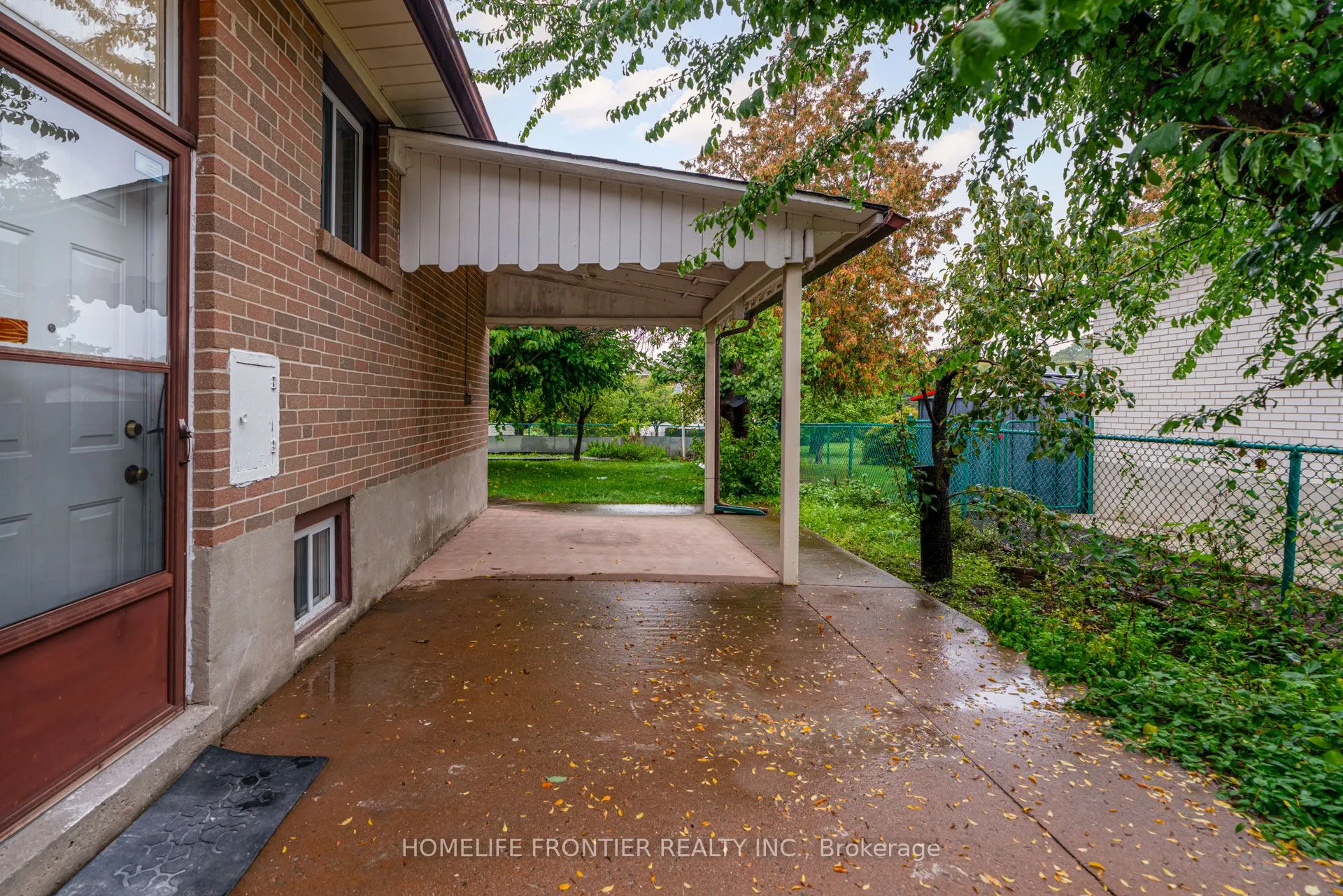 62 Clark Avenue, #Lower B