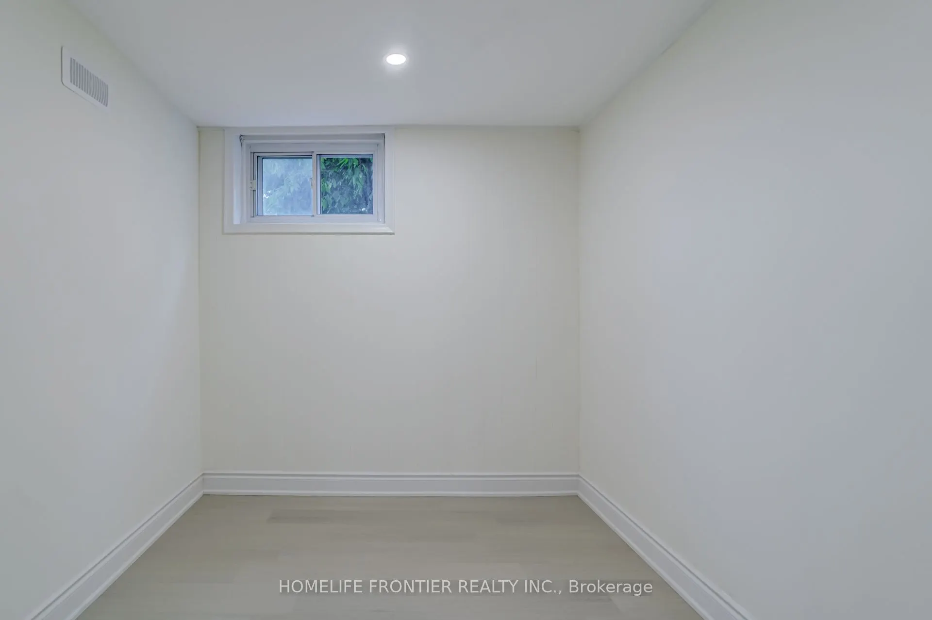 62 Clark Avenue, #Lower B