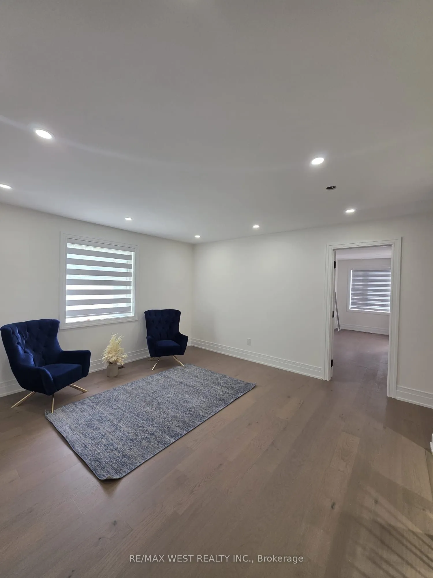 103 Gurnett Street
