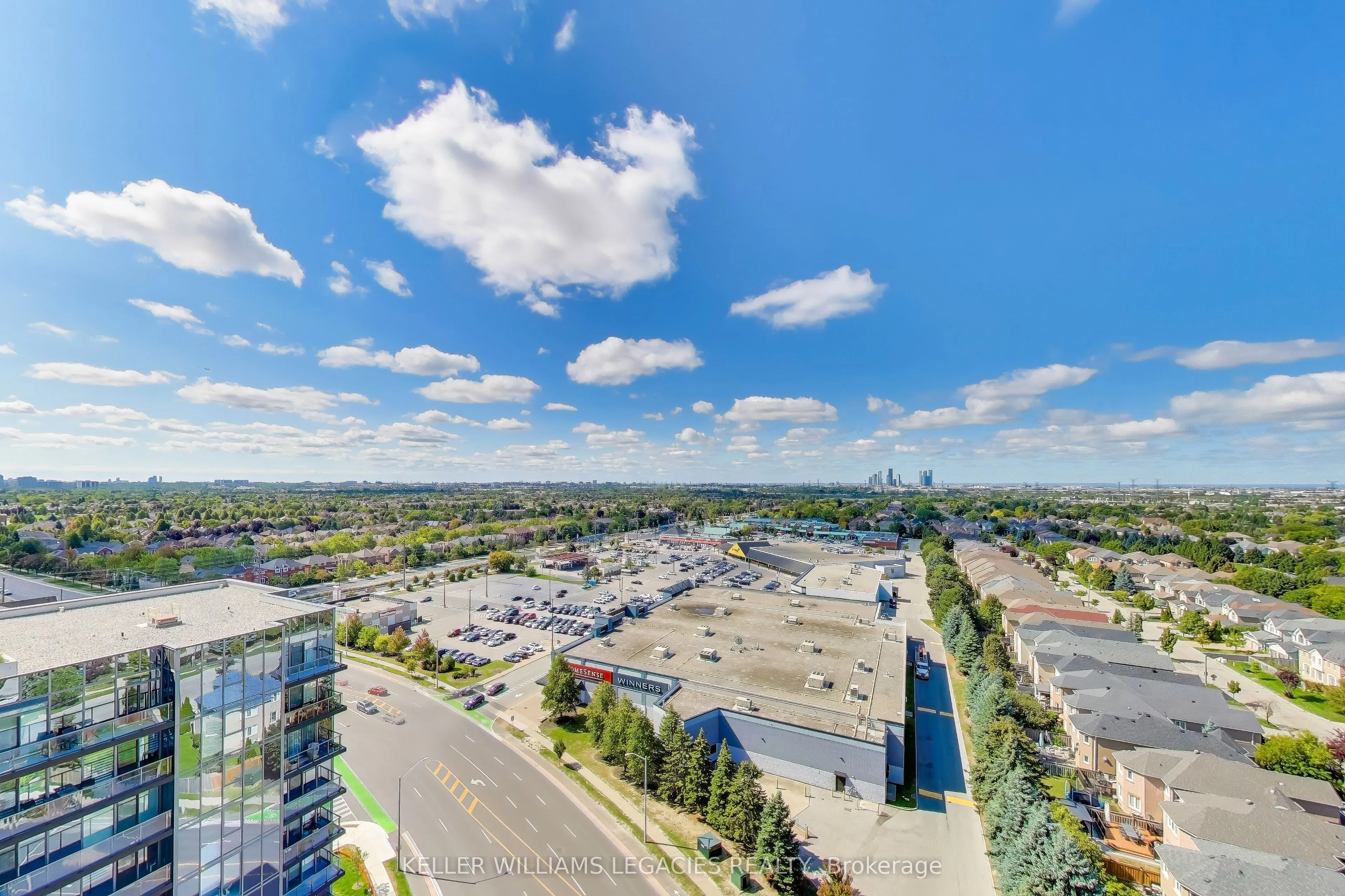 10 Gatineau Drive, #1405