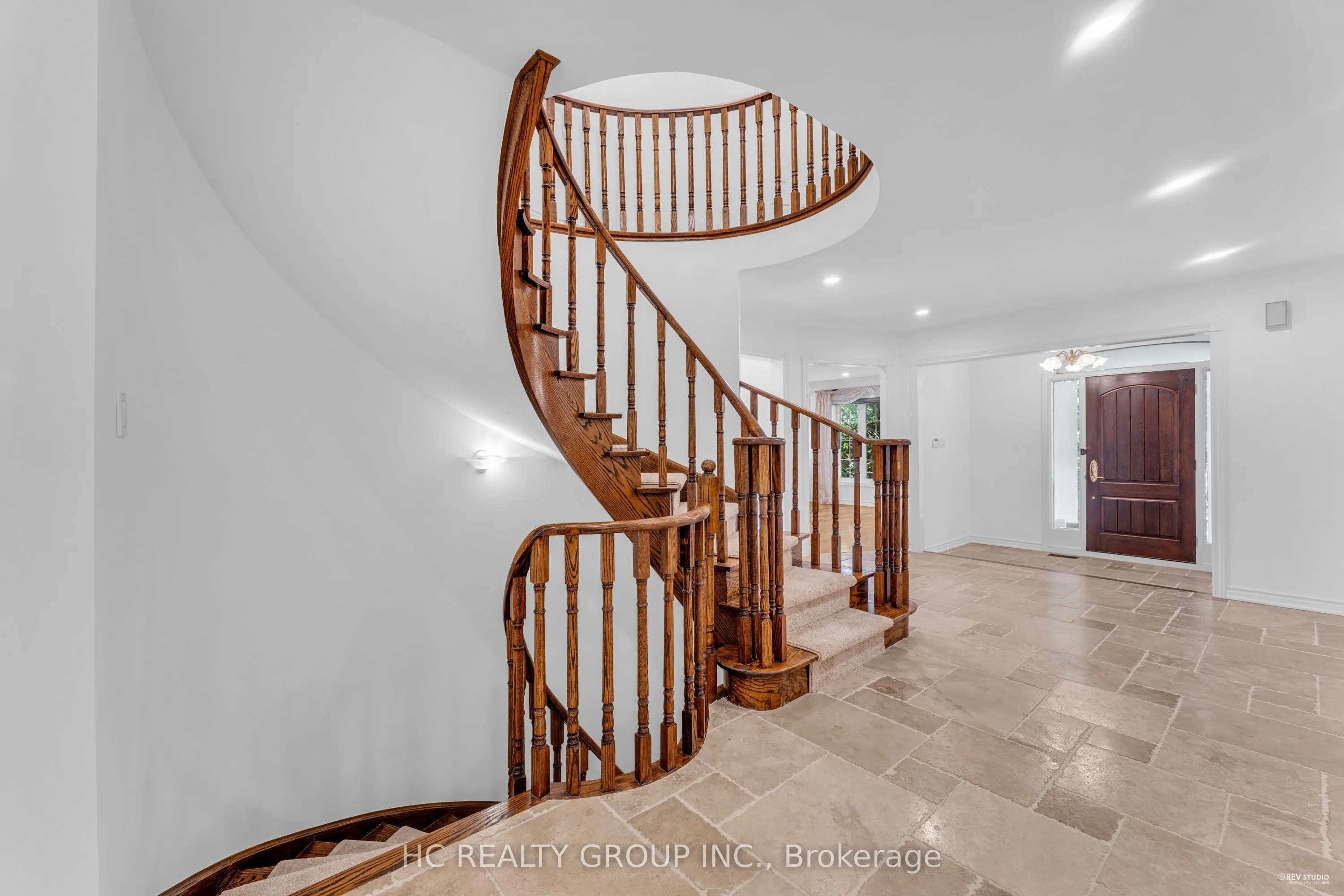 175 Strathearn Avenue
