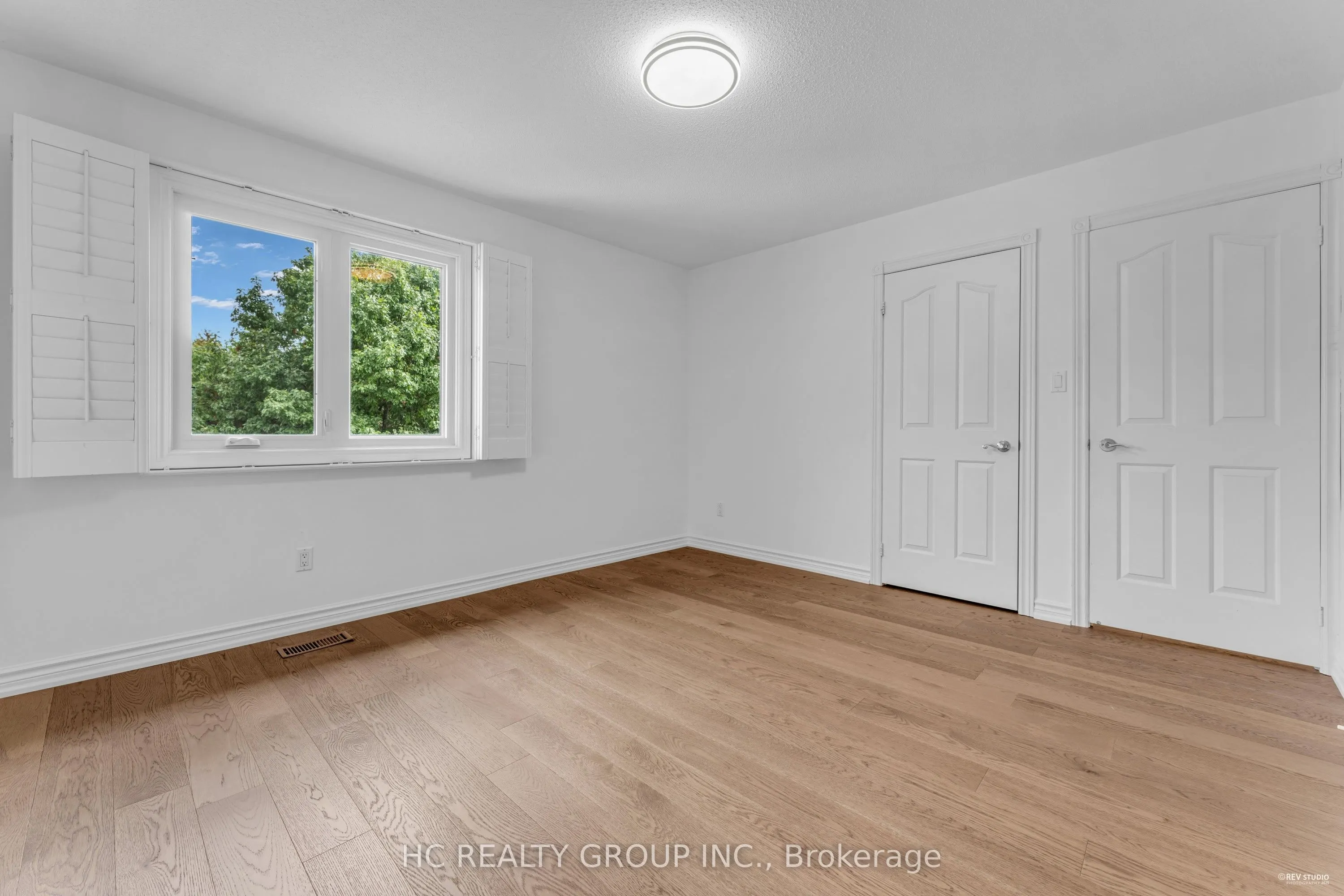 175 Strathearn Avenue