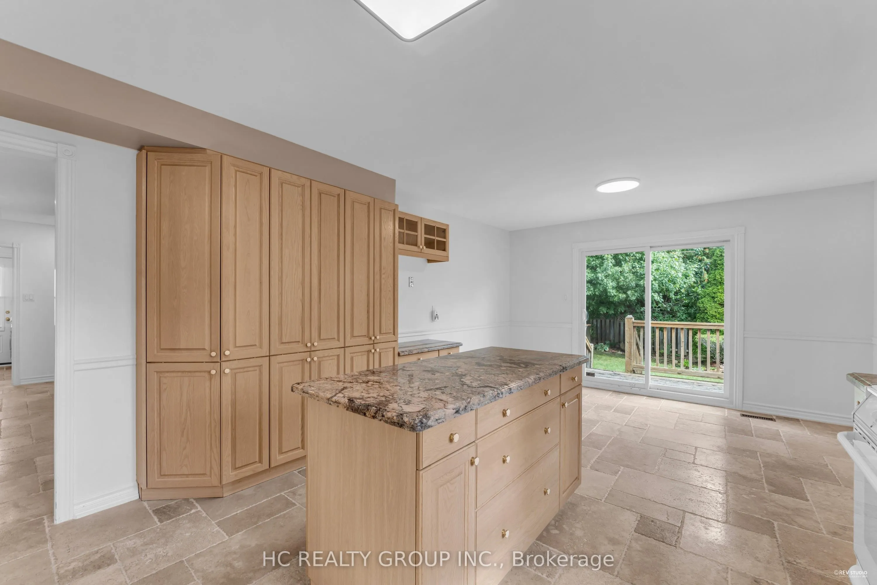 175 Strathearn Avenue
