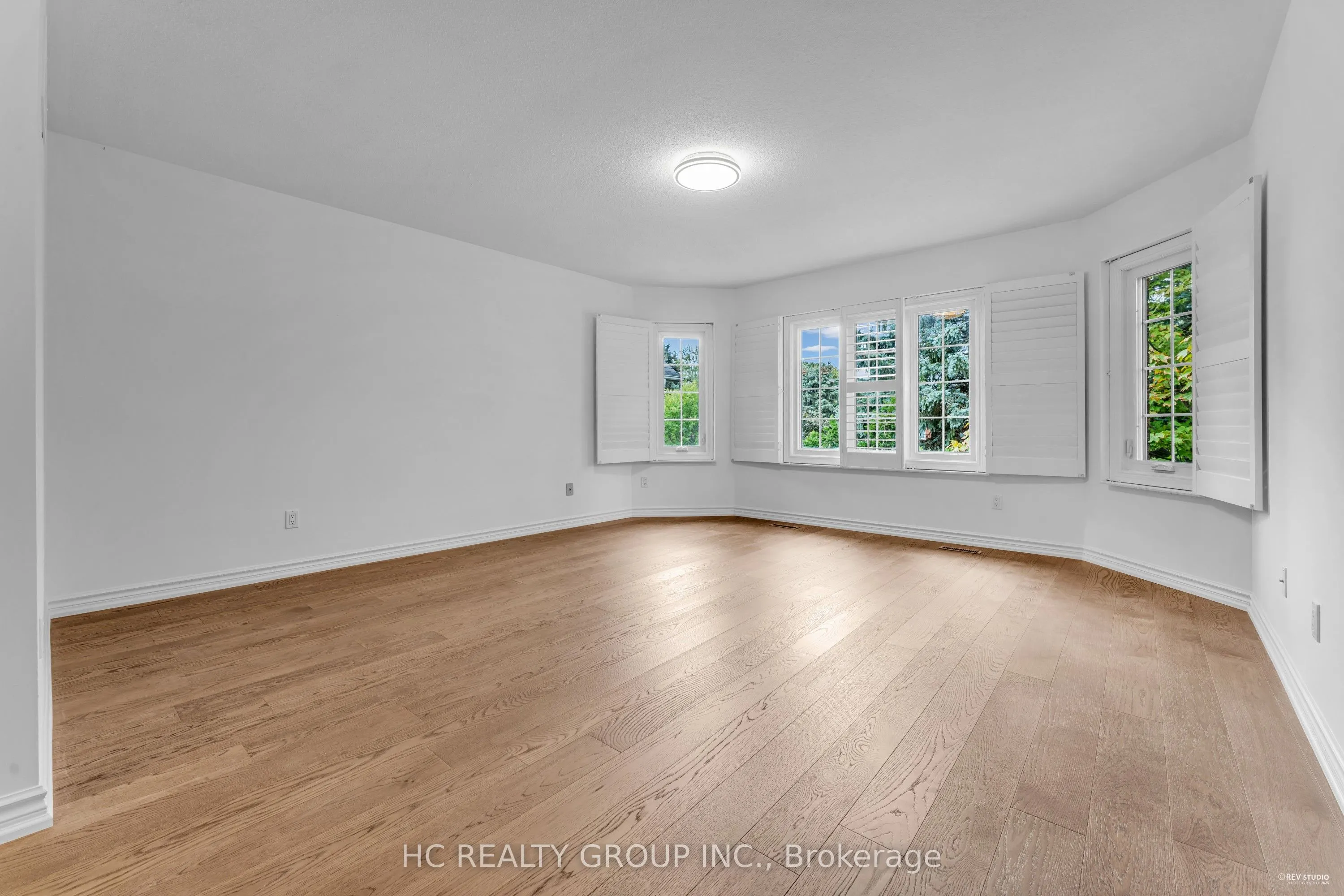175 Strathearn Avenue