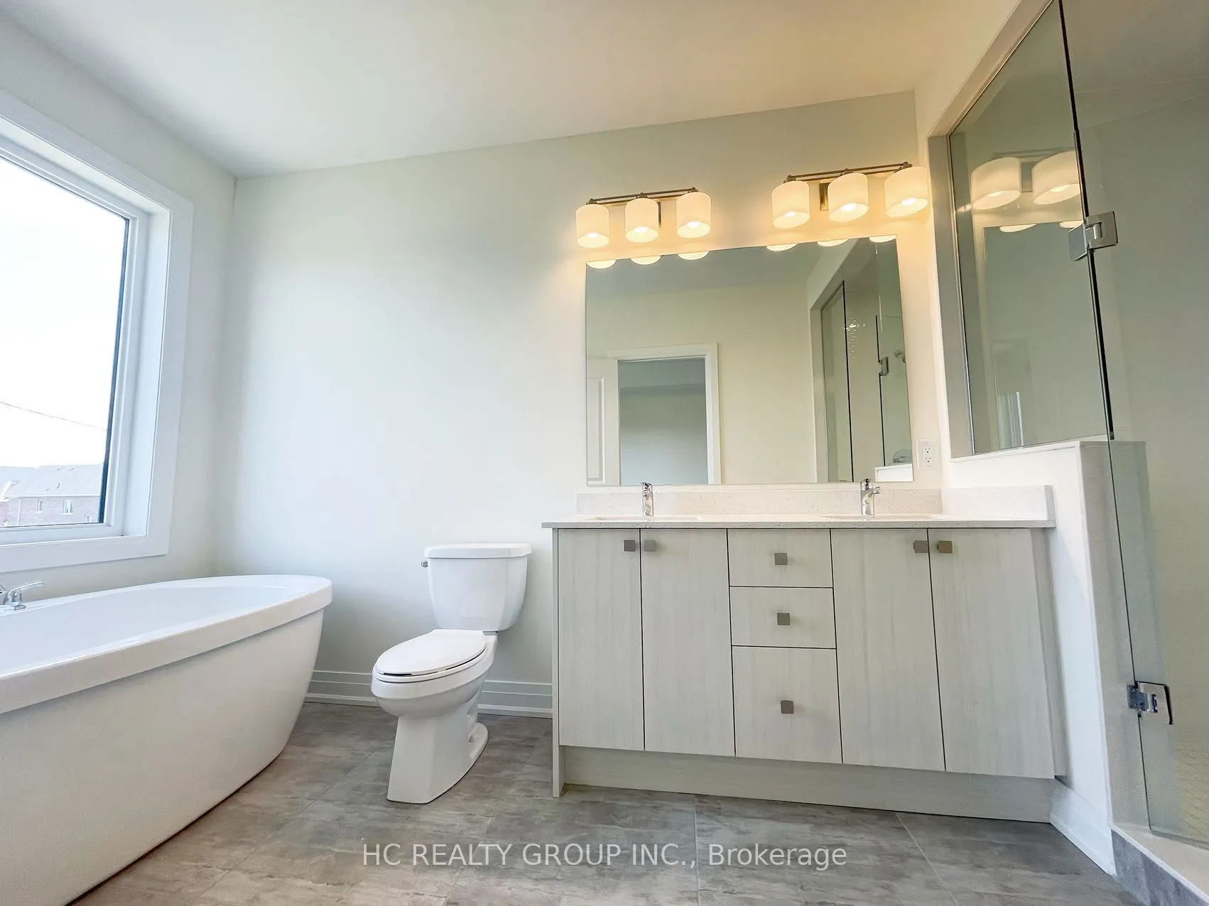 115A Bond Crescent