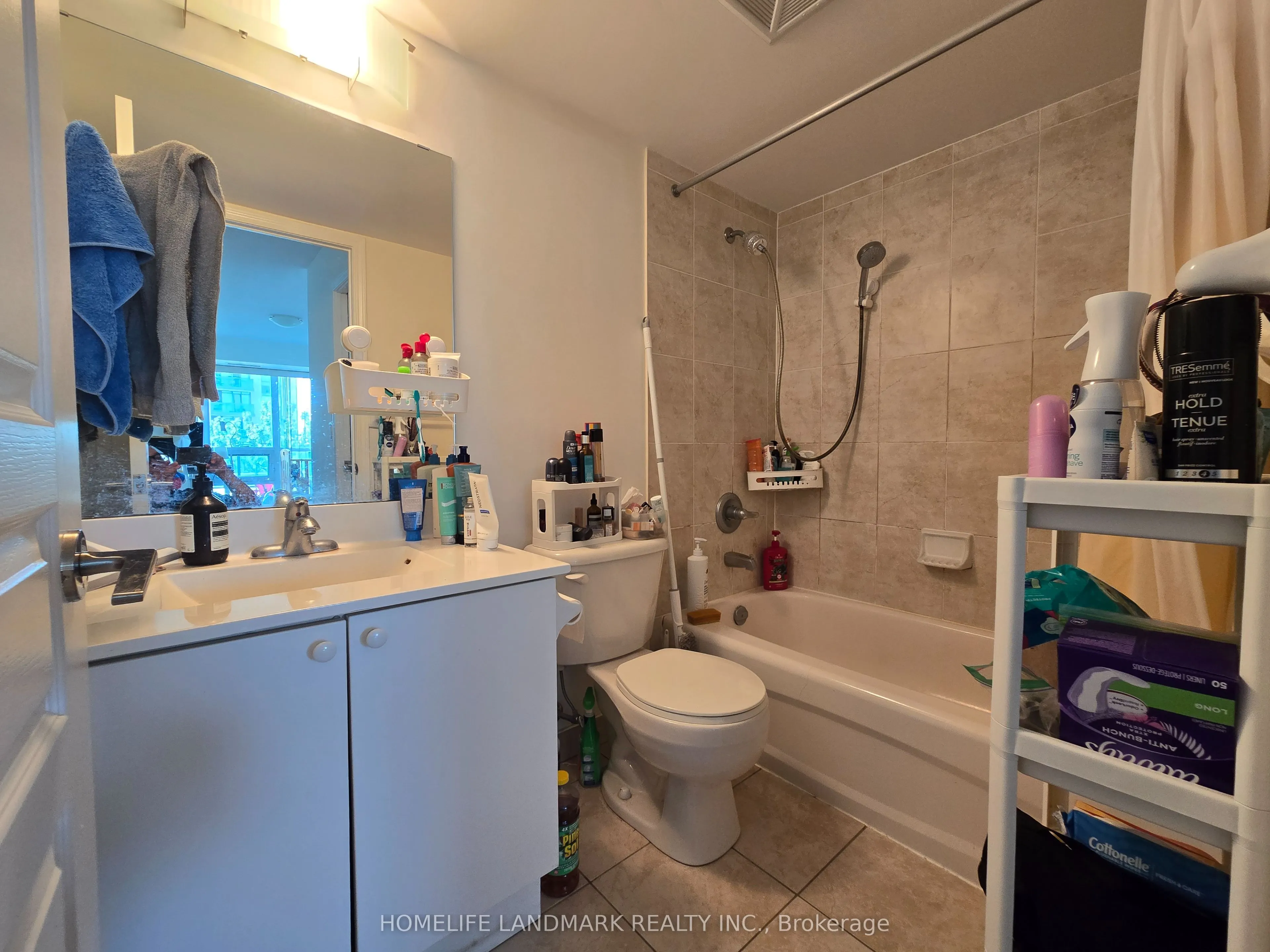 55 South Town Centre Boulevard, #301
