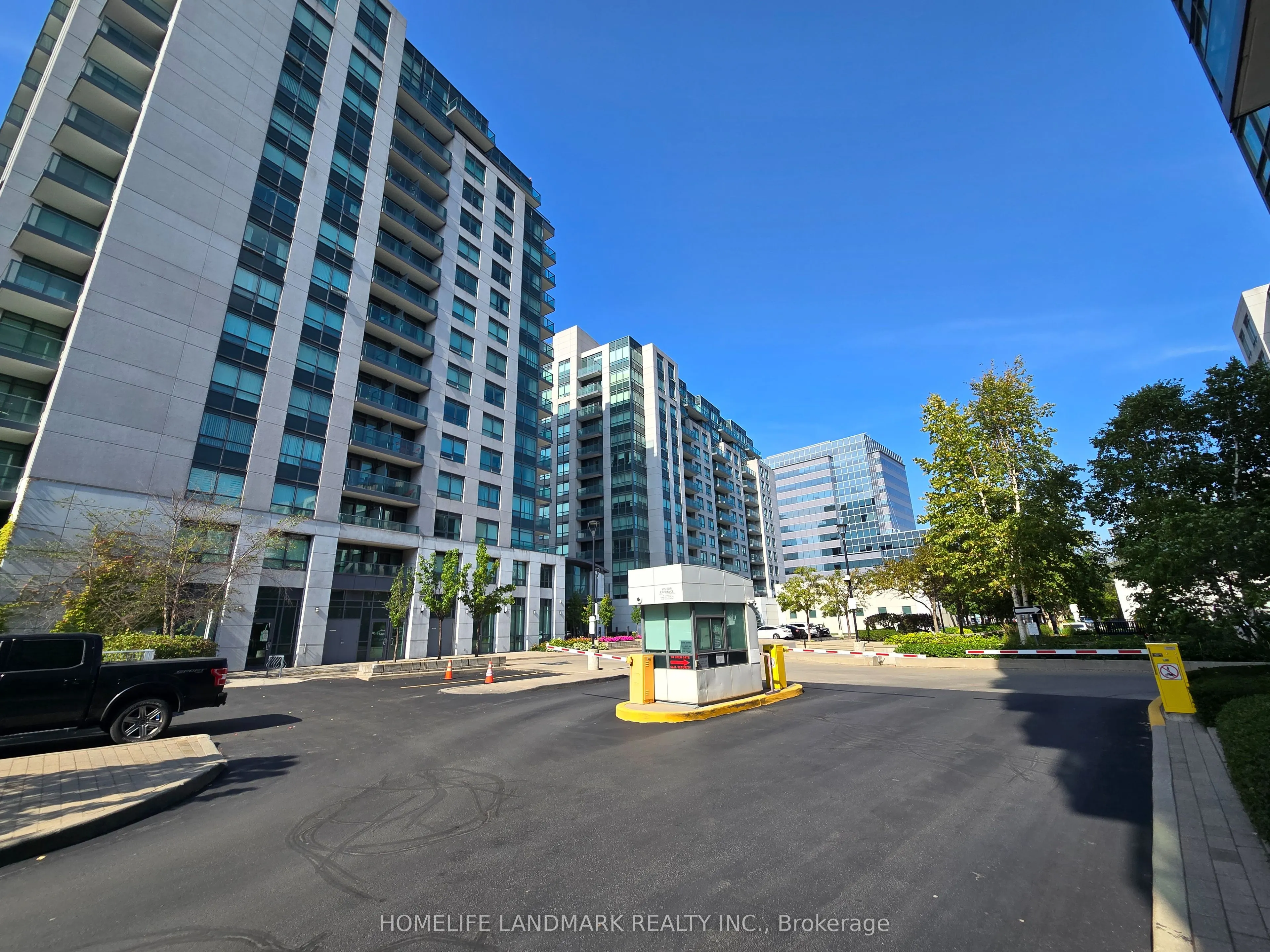 55 South Town Centre Boulevard, #301