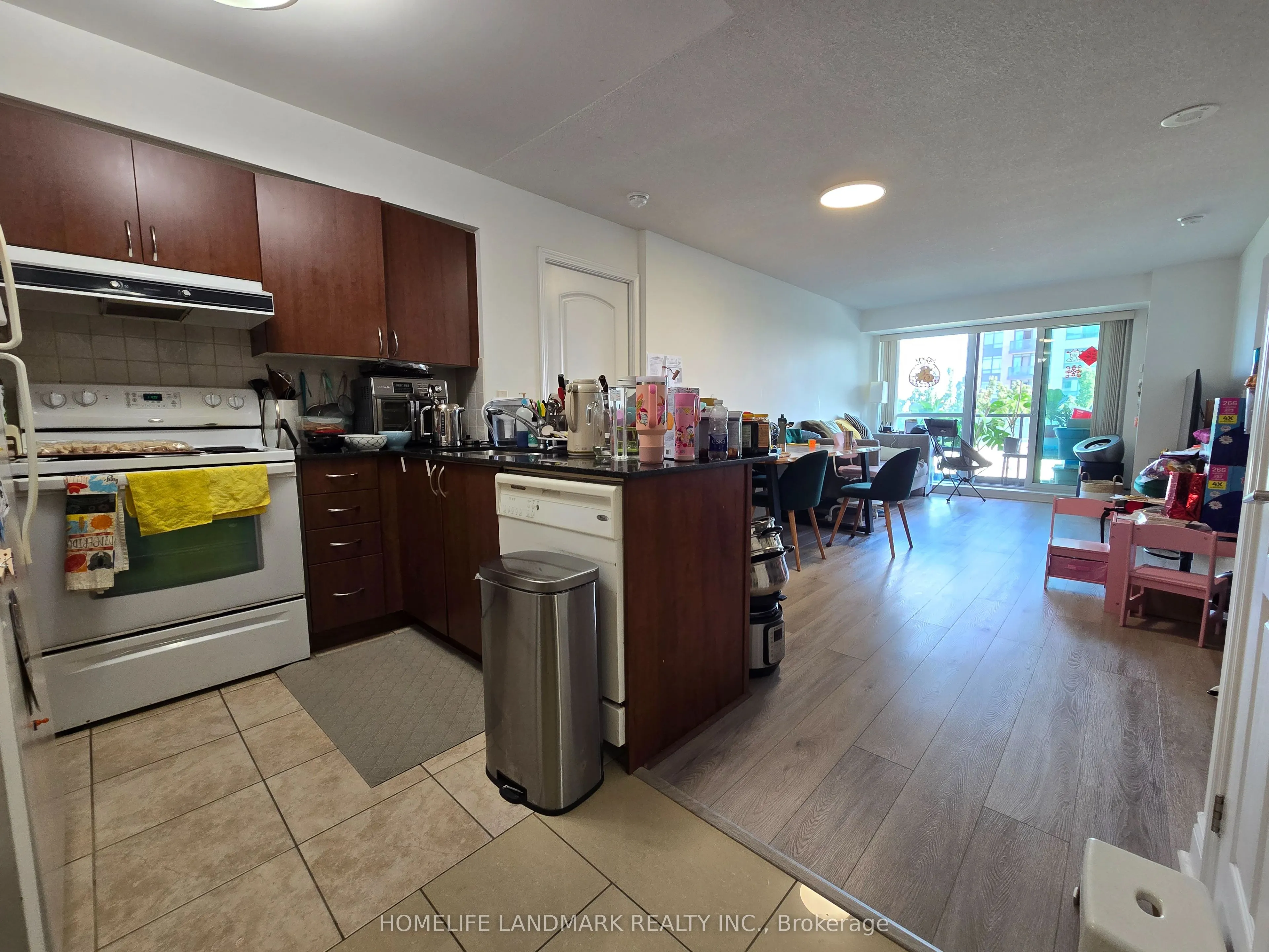 55 South Town Centre Boulevard, #301
