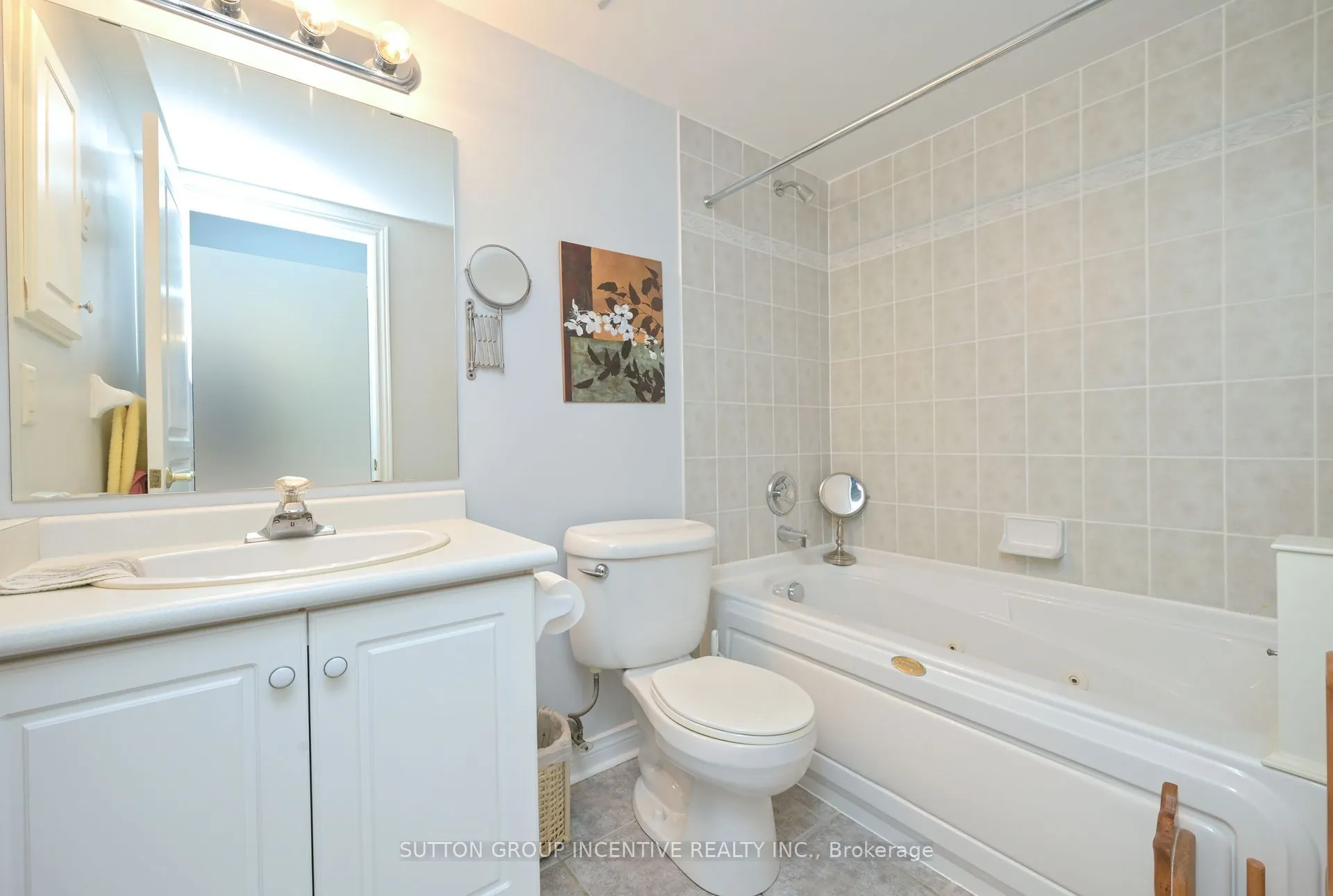 4 Briar Hill Heights, #311