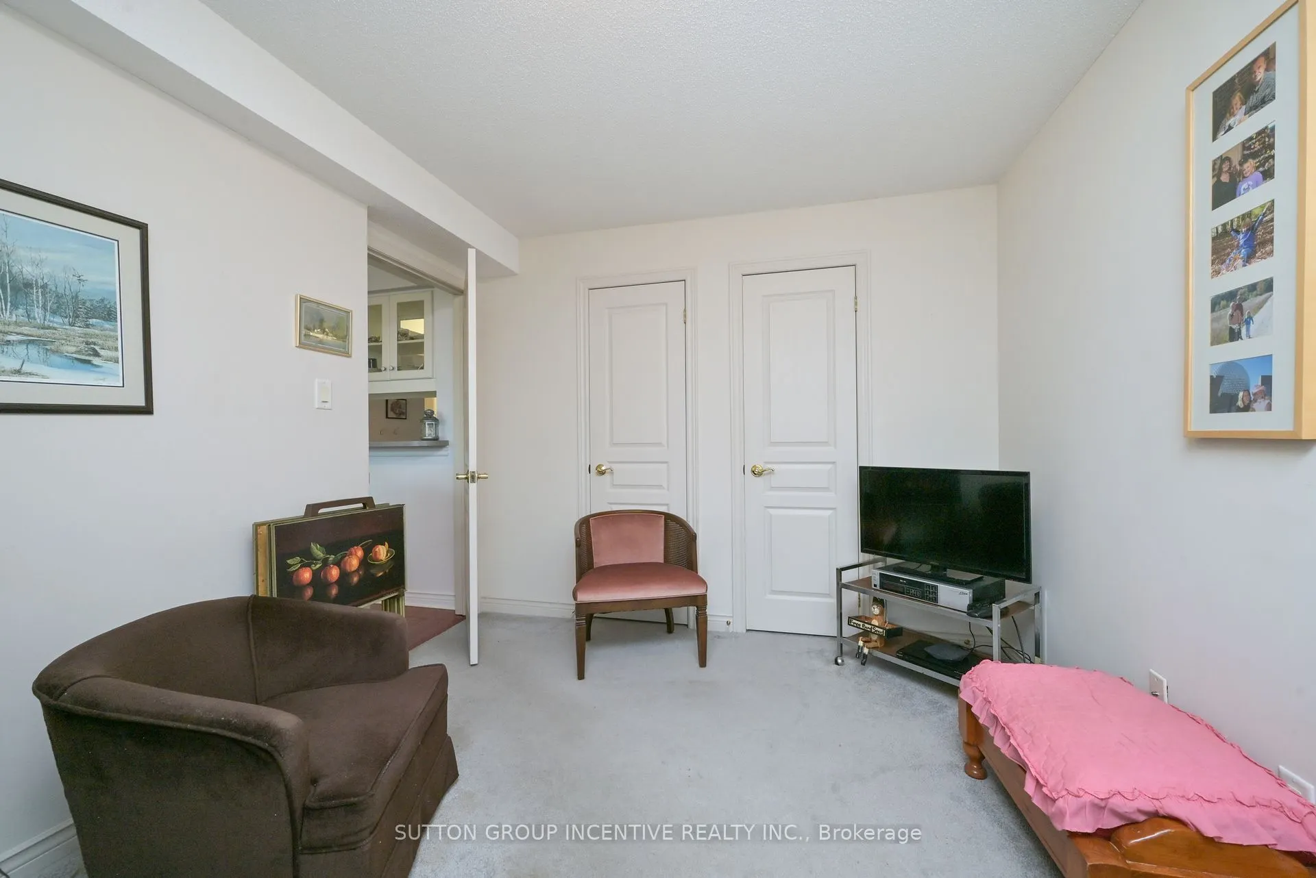 4 Briar Hill Heights, #311