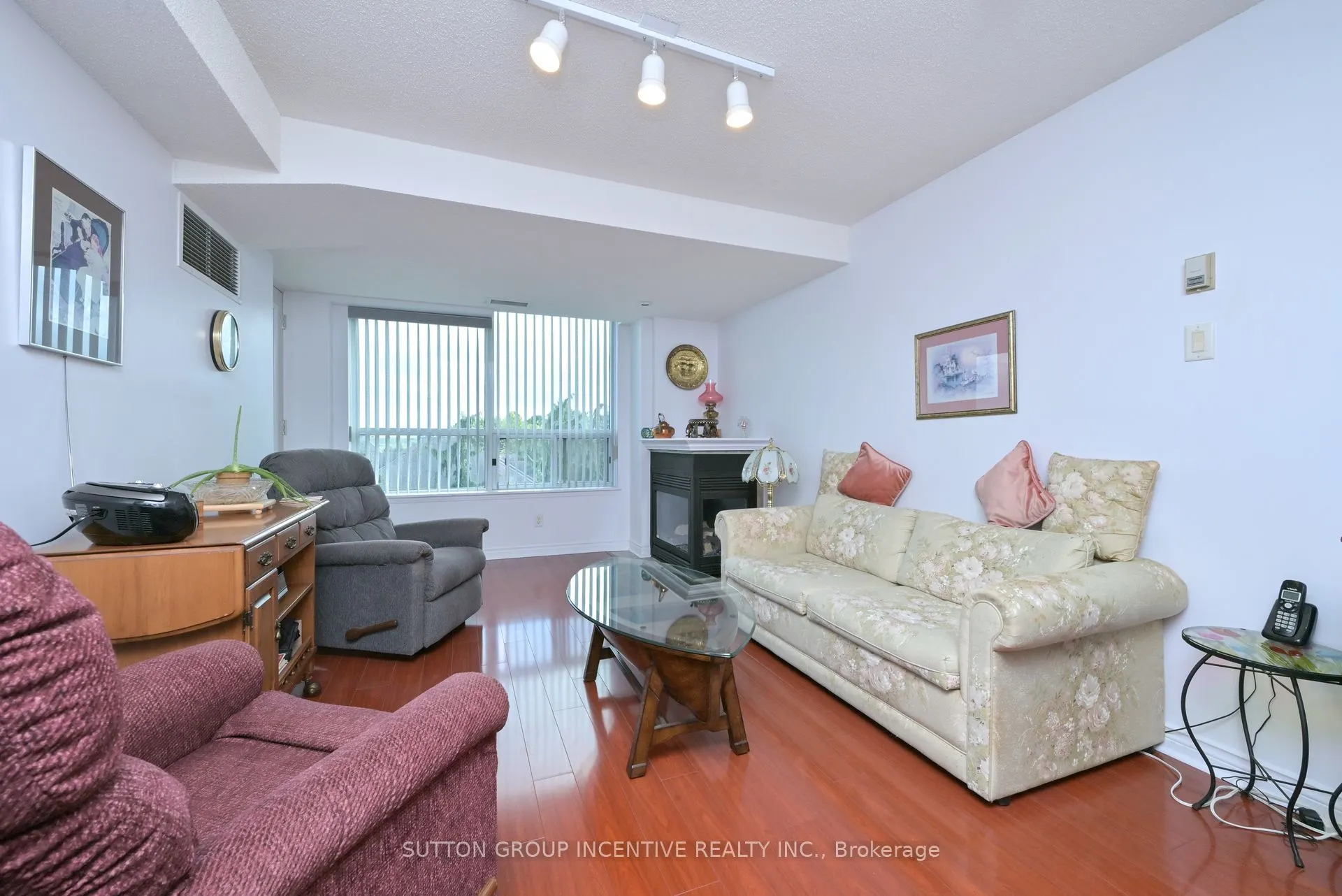 4 Briar Hill Heights, #311