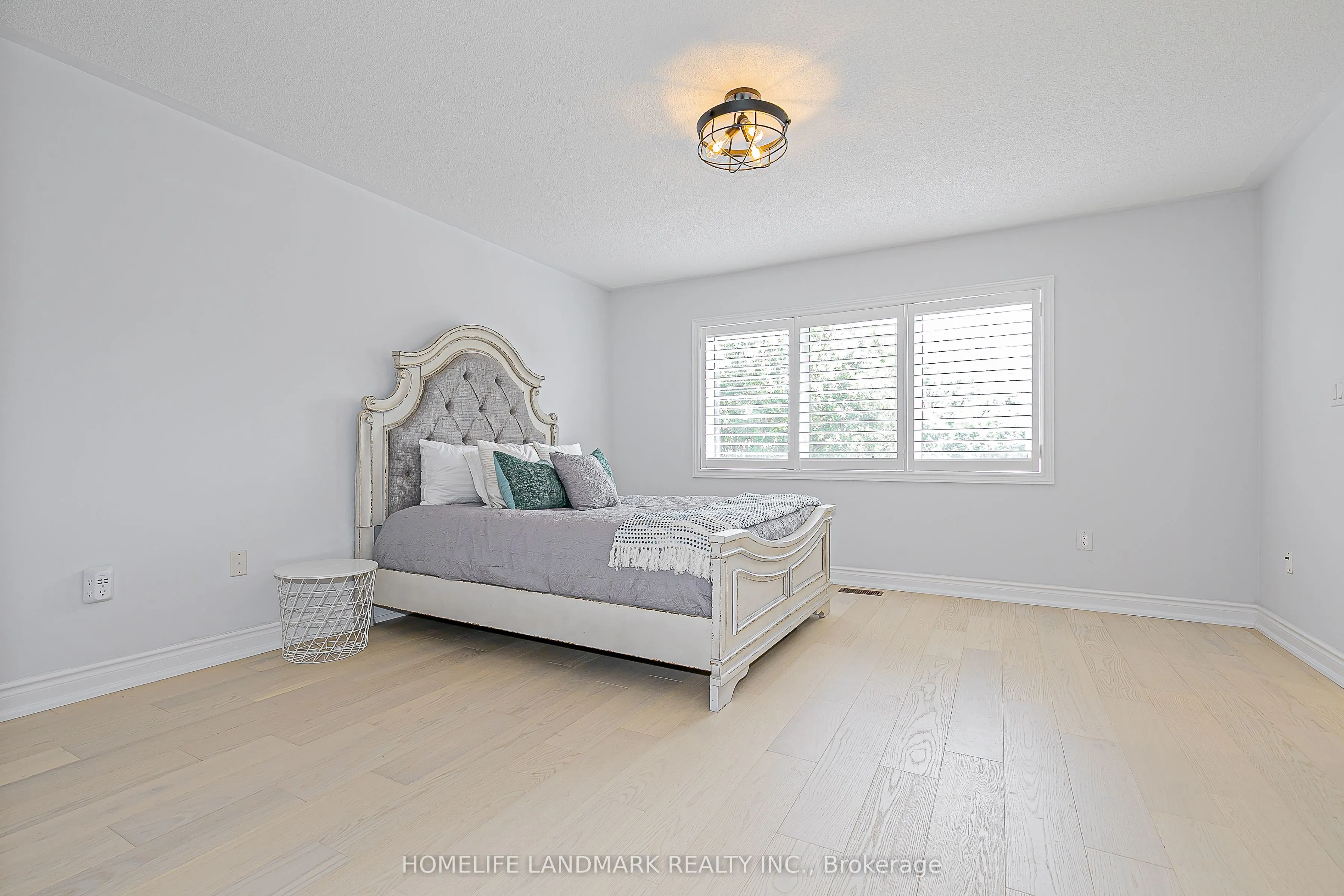 9 Longwood Avenue