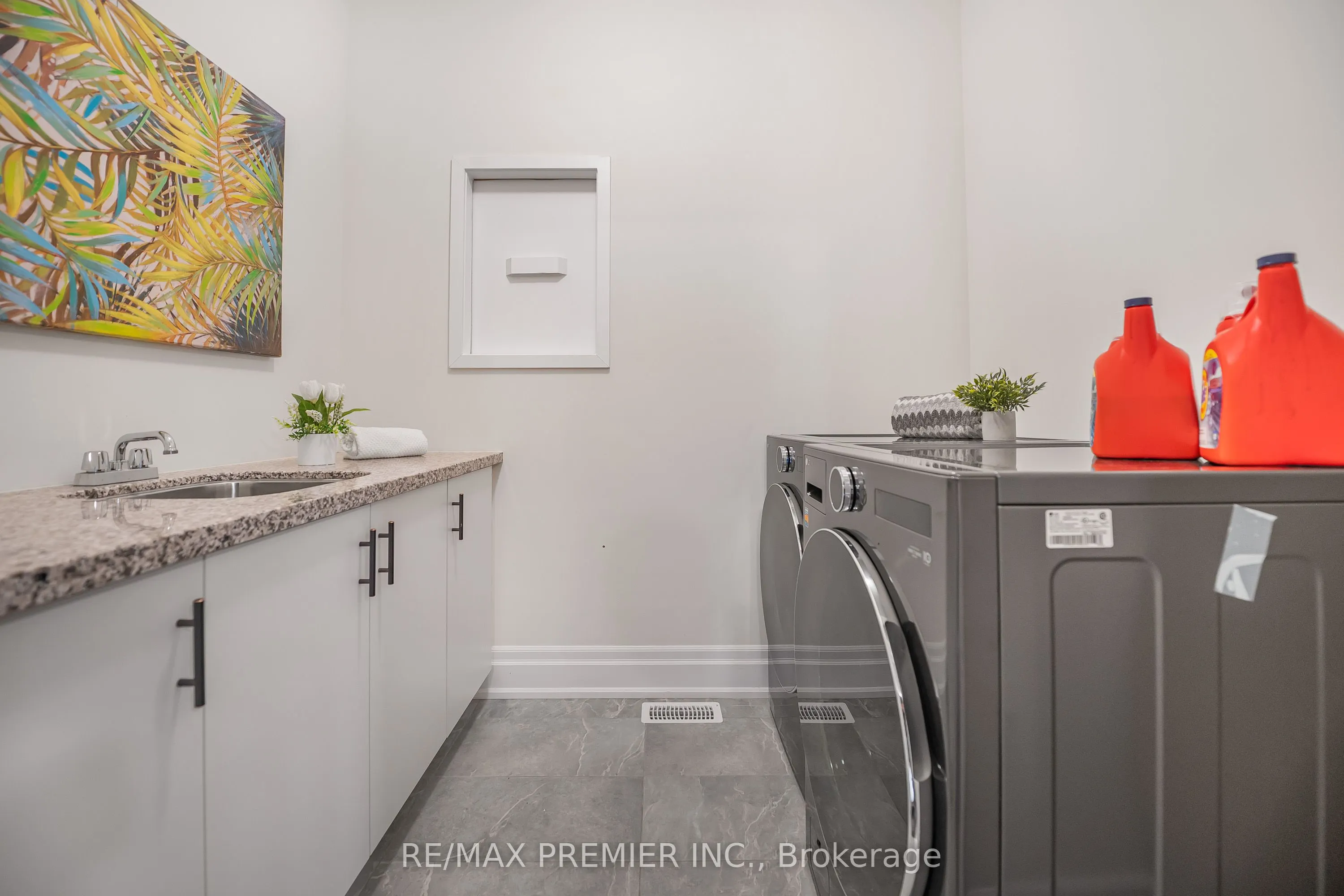 30 Enclave Court