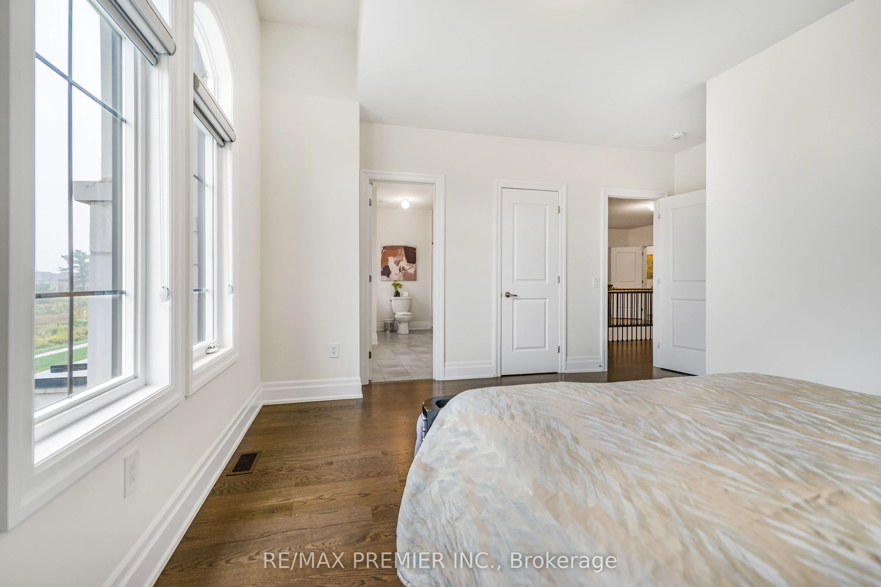 30 Enclave Court