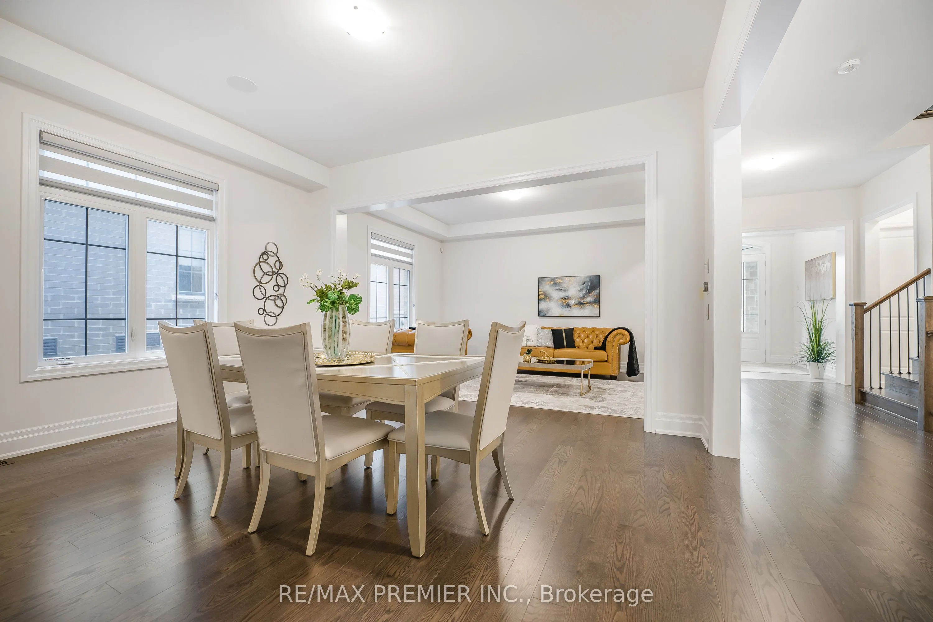 30 Enclave Court