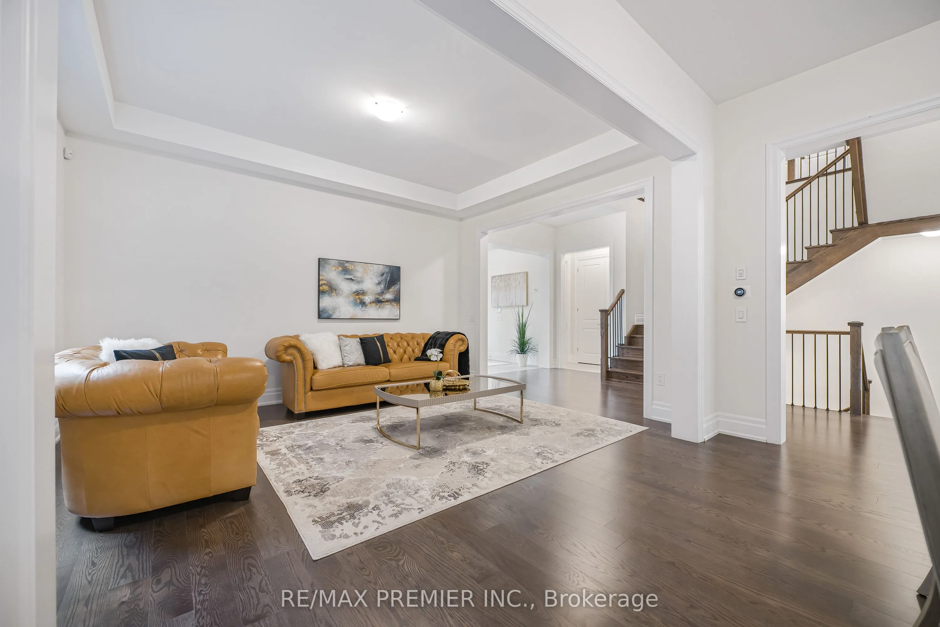 30 Enclave Court