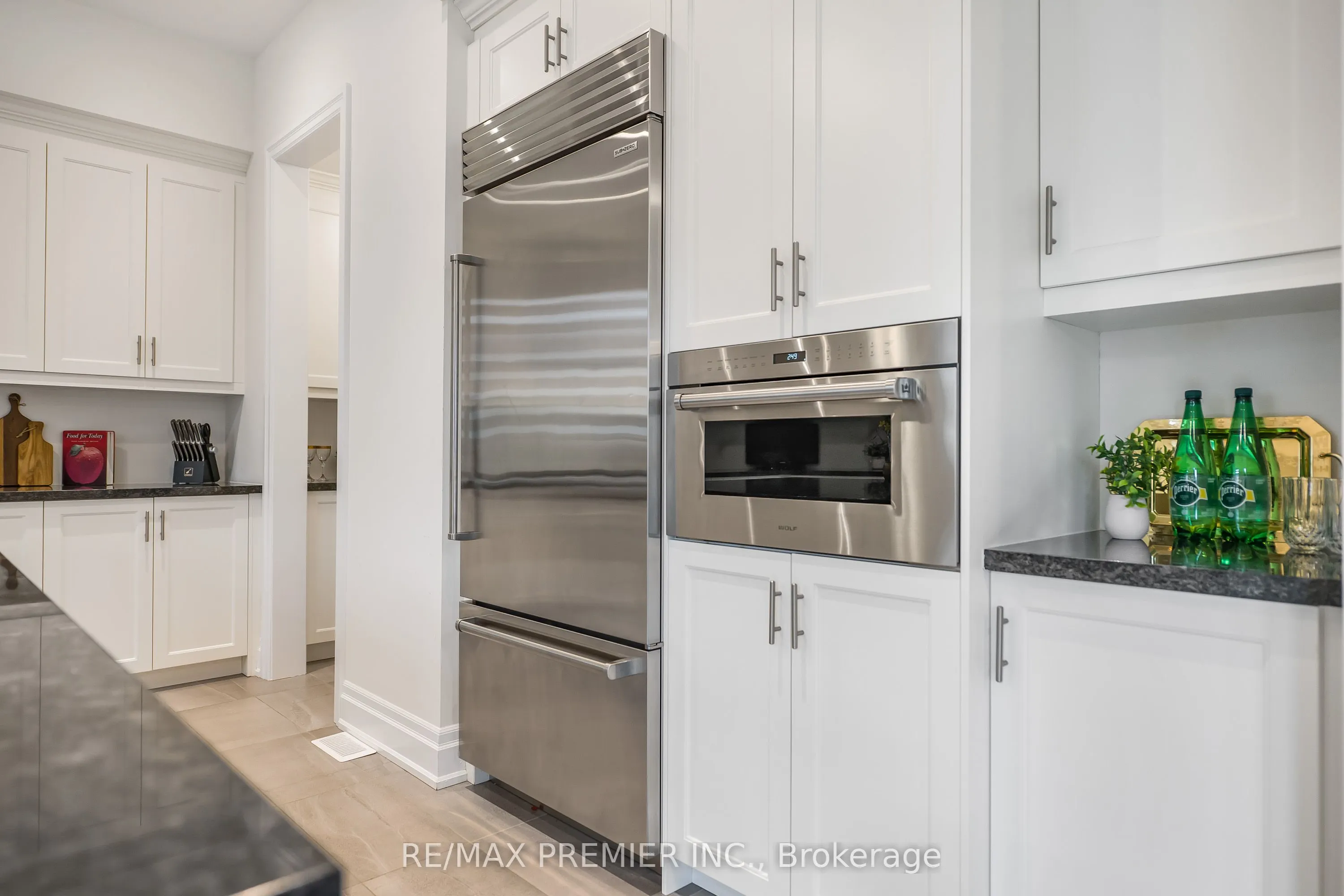 30 Enclave Court