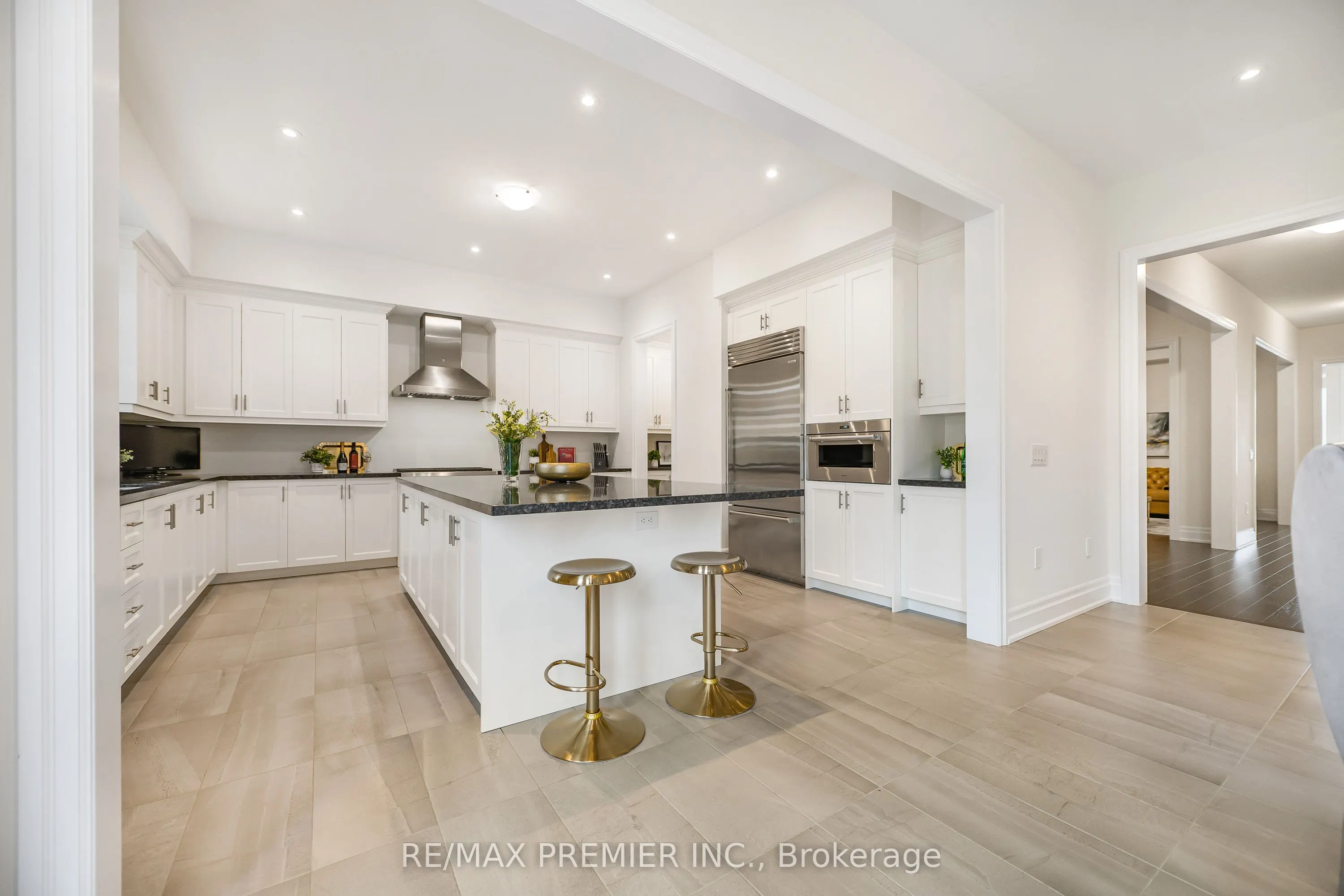 30 Enclave Court