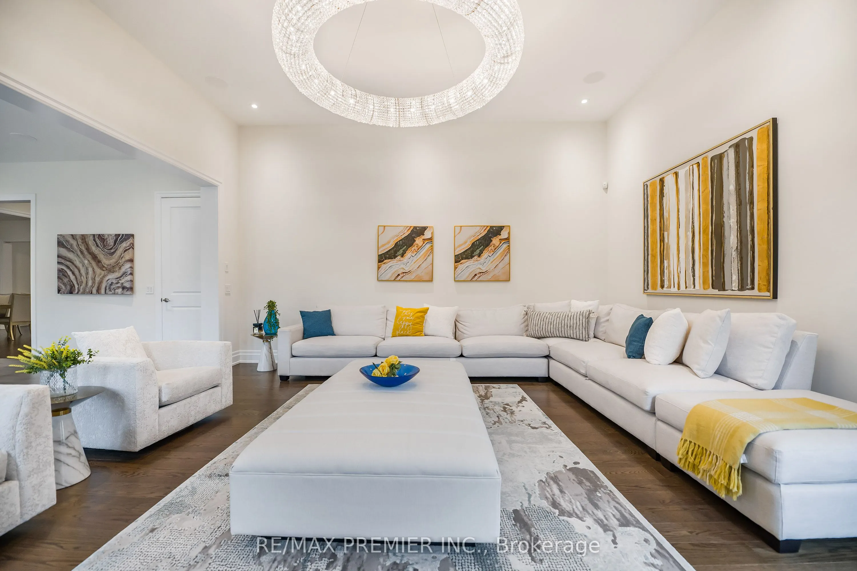 30 Enclave Court