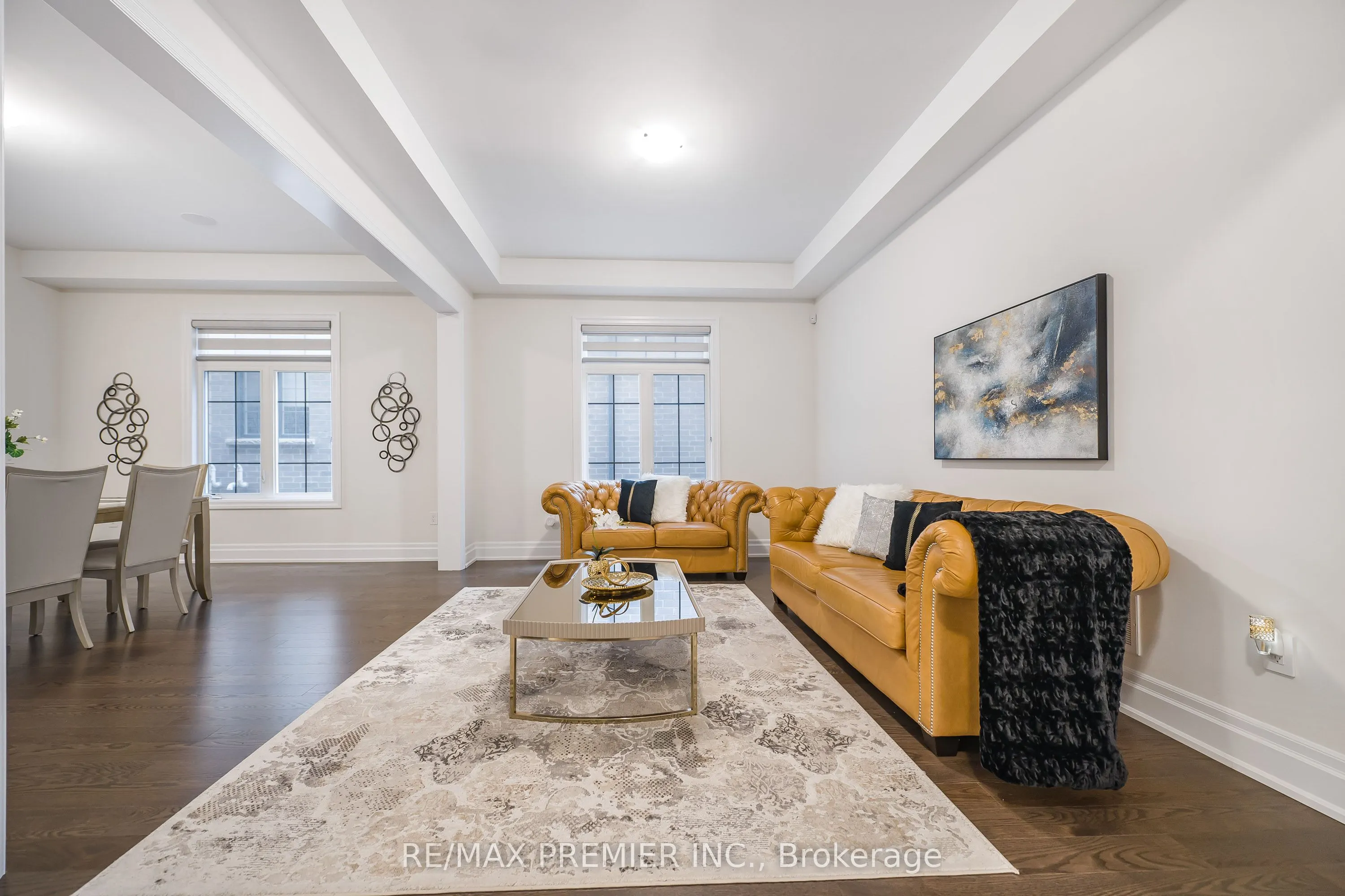 30 Enclave Court