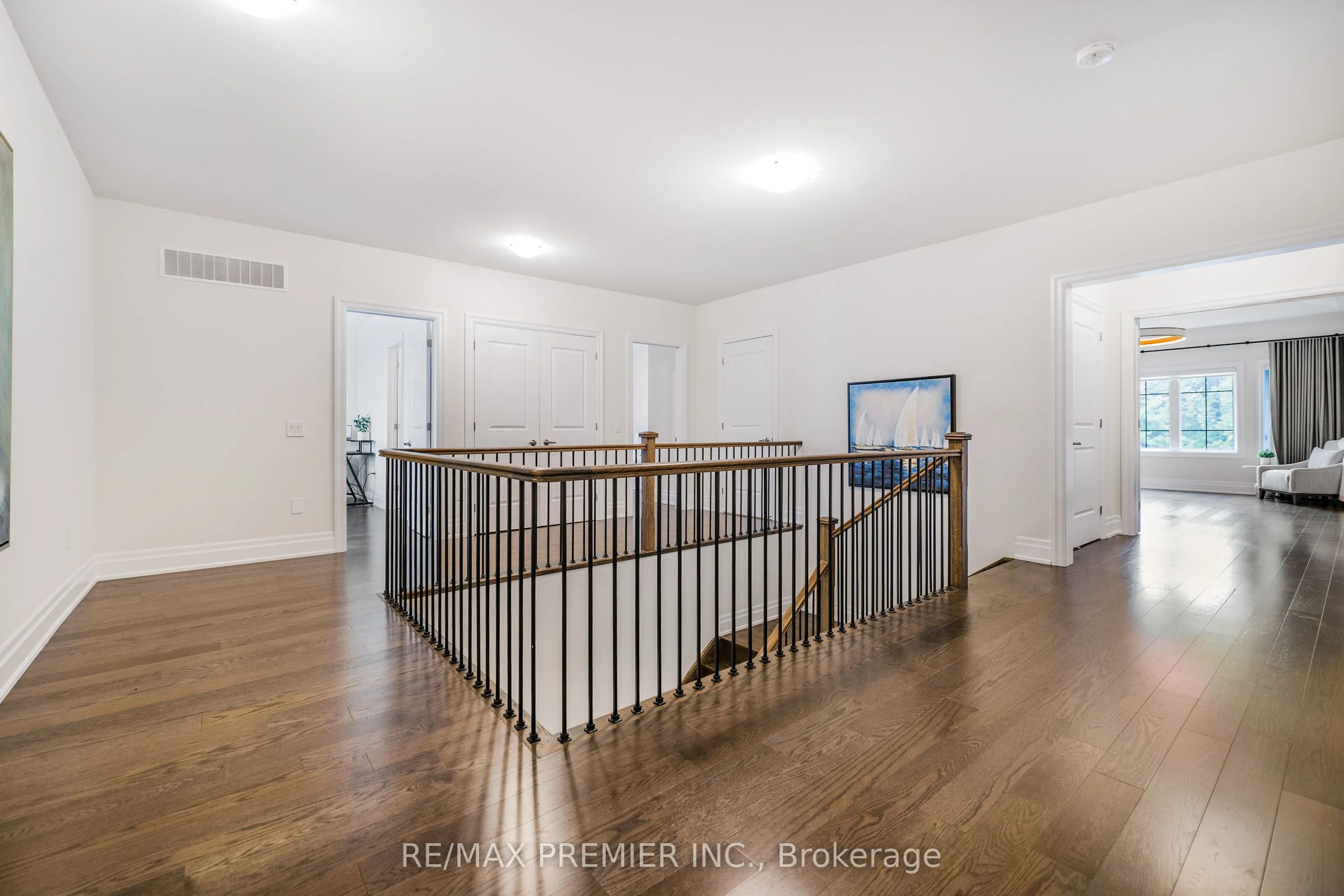 30 Enclave Court