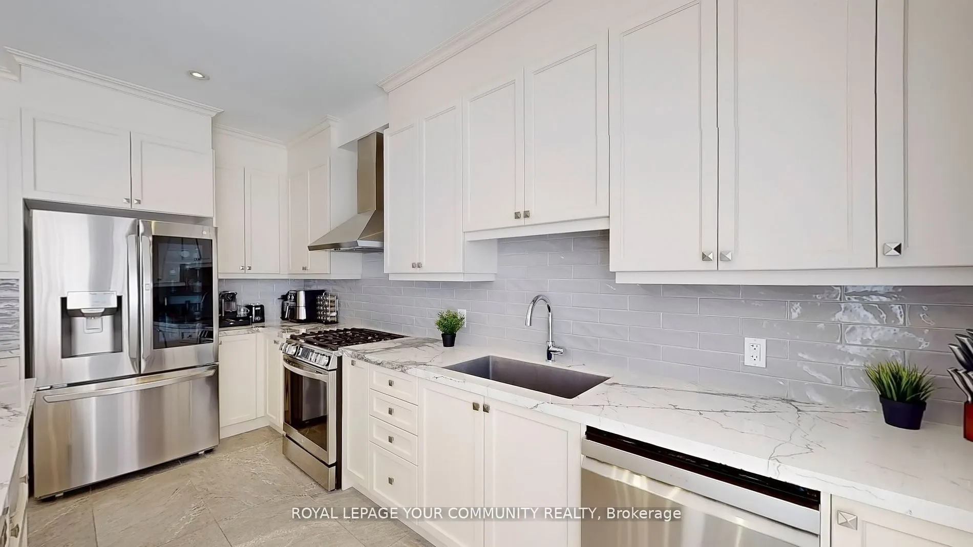 128 Ben Sinclair Avenue
