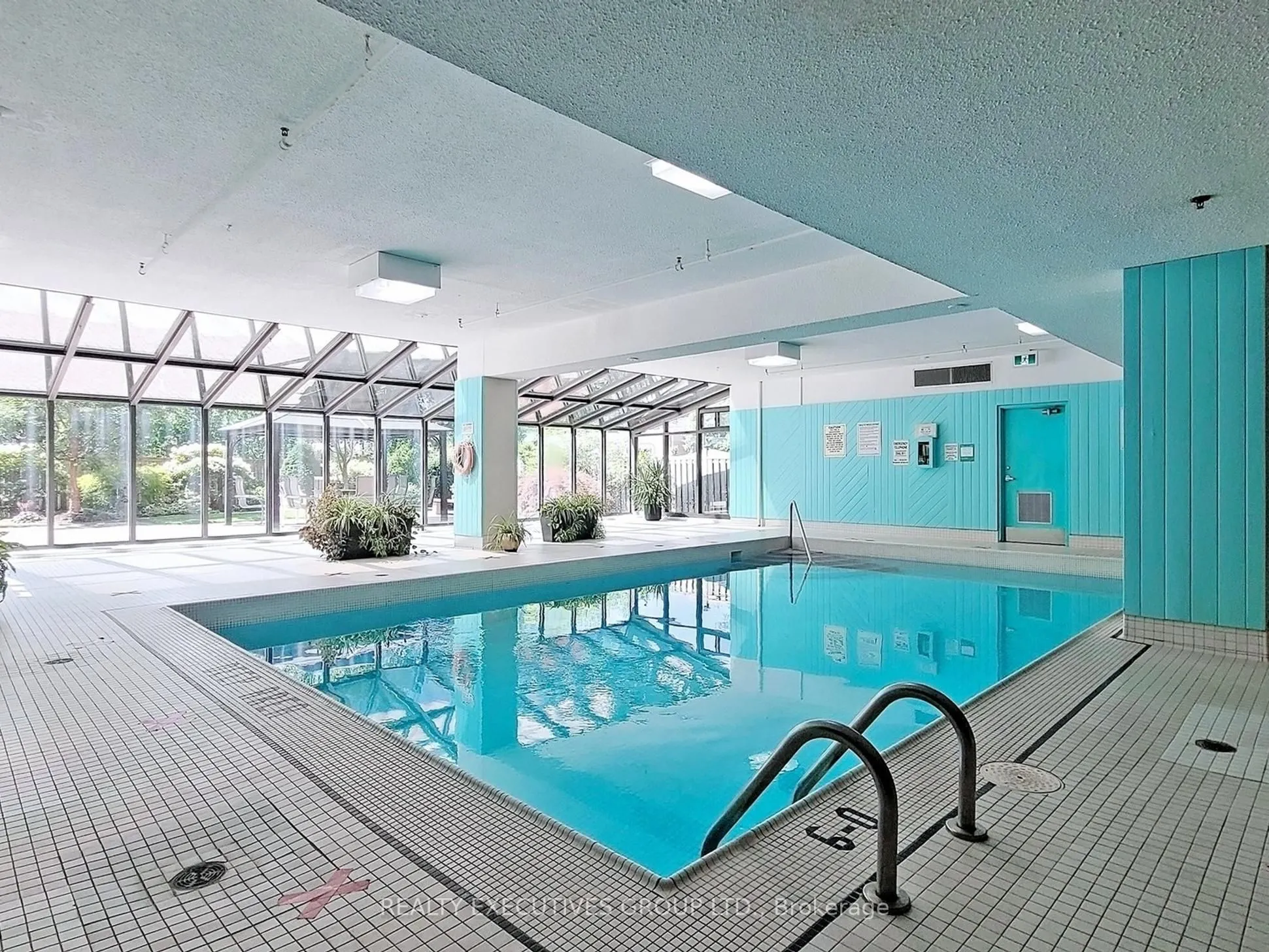 8111 Yonge Street, #1701