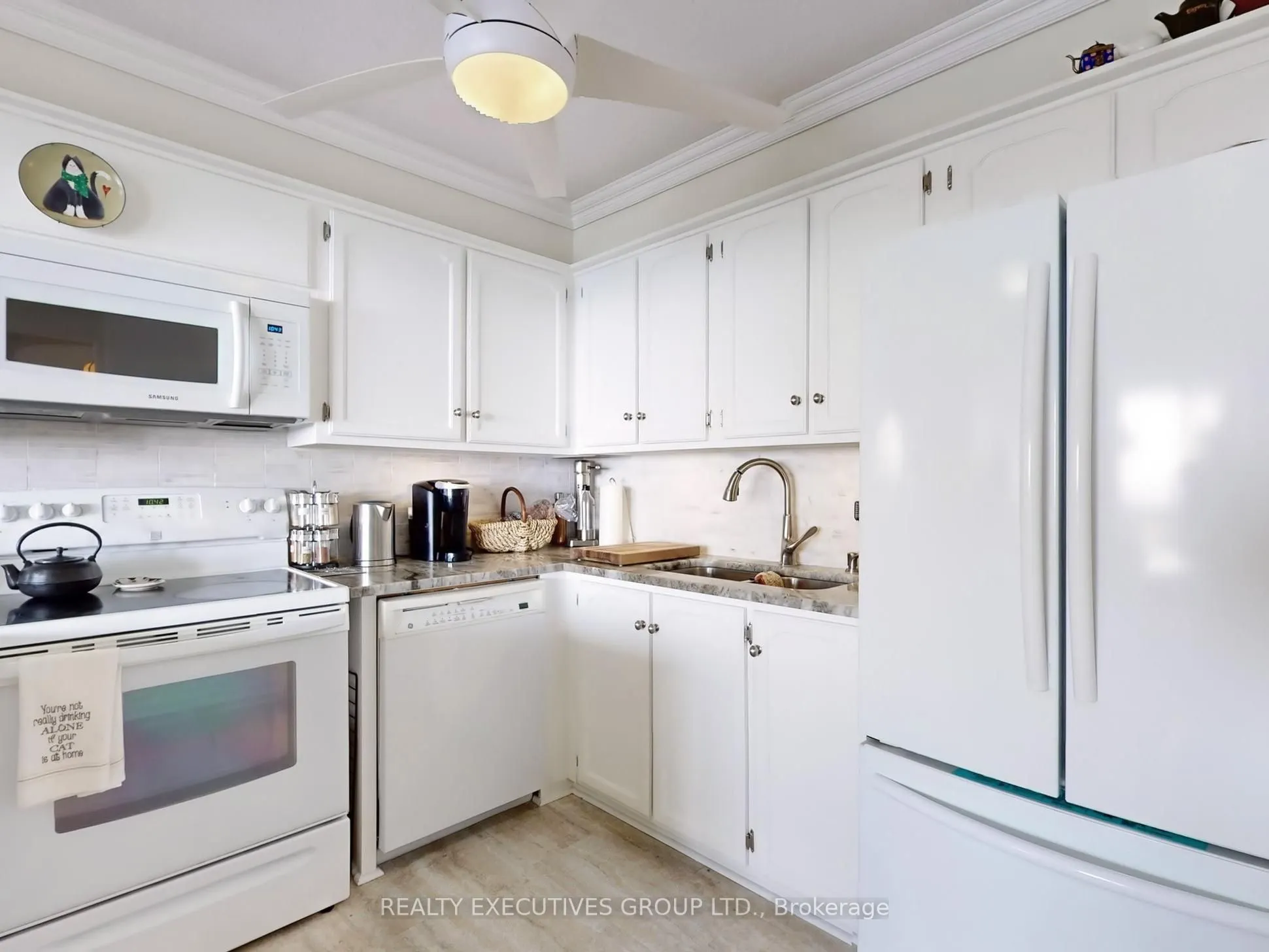 8111 Yonge Street, #1701