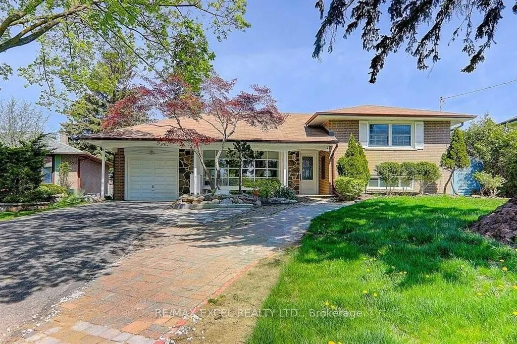 56 Robinson Street, #Main
