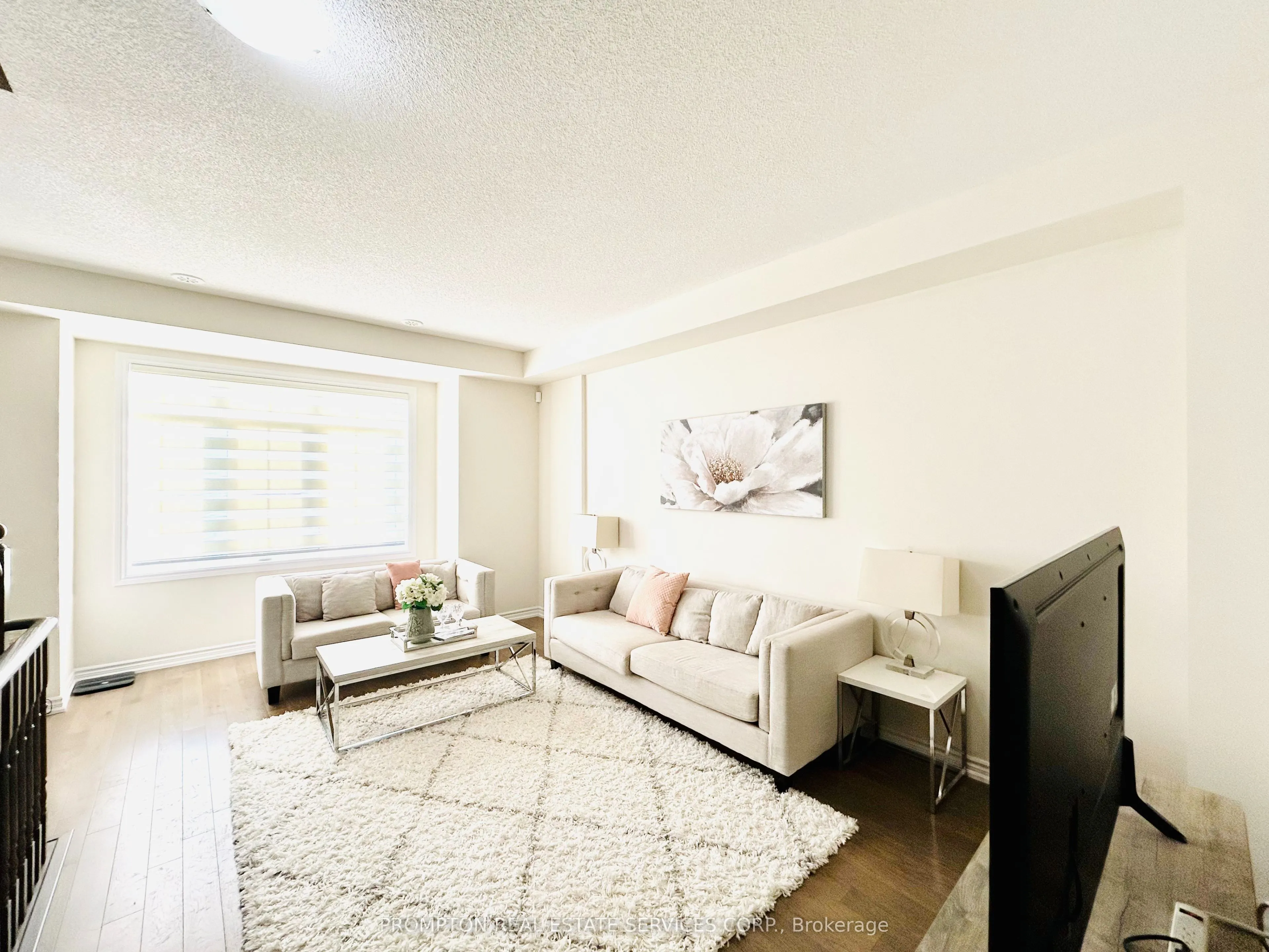 20 Isabella Peach Drive