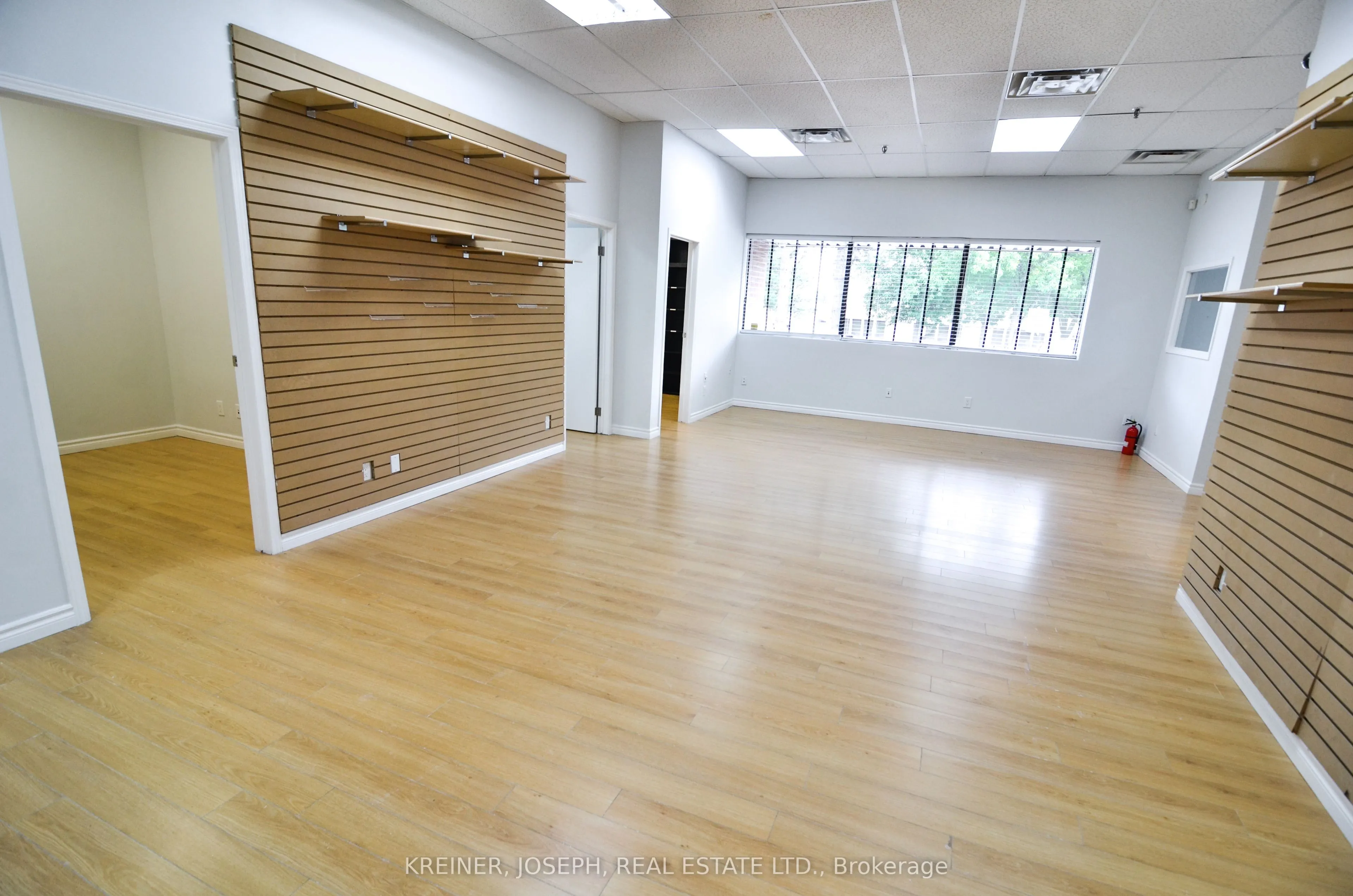 1234 Reid Street, #Suite 9A