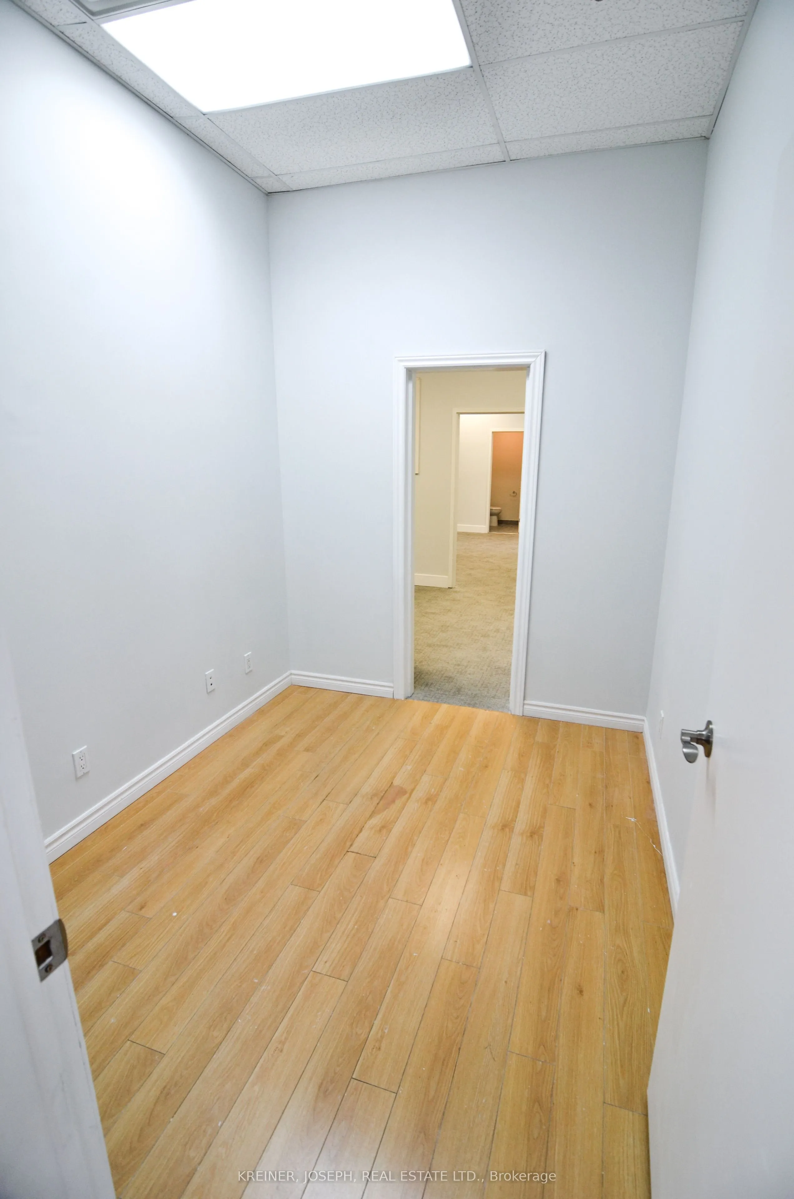 1234 Reid Street, #Suite 9A