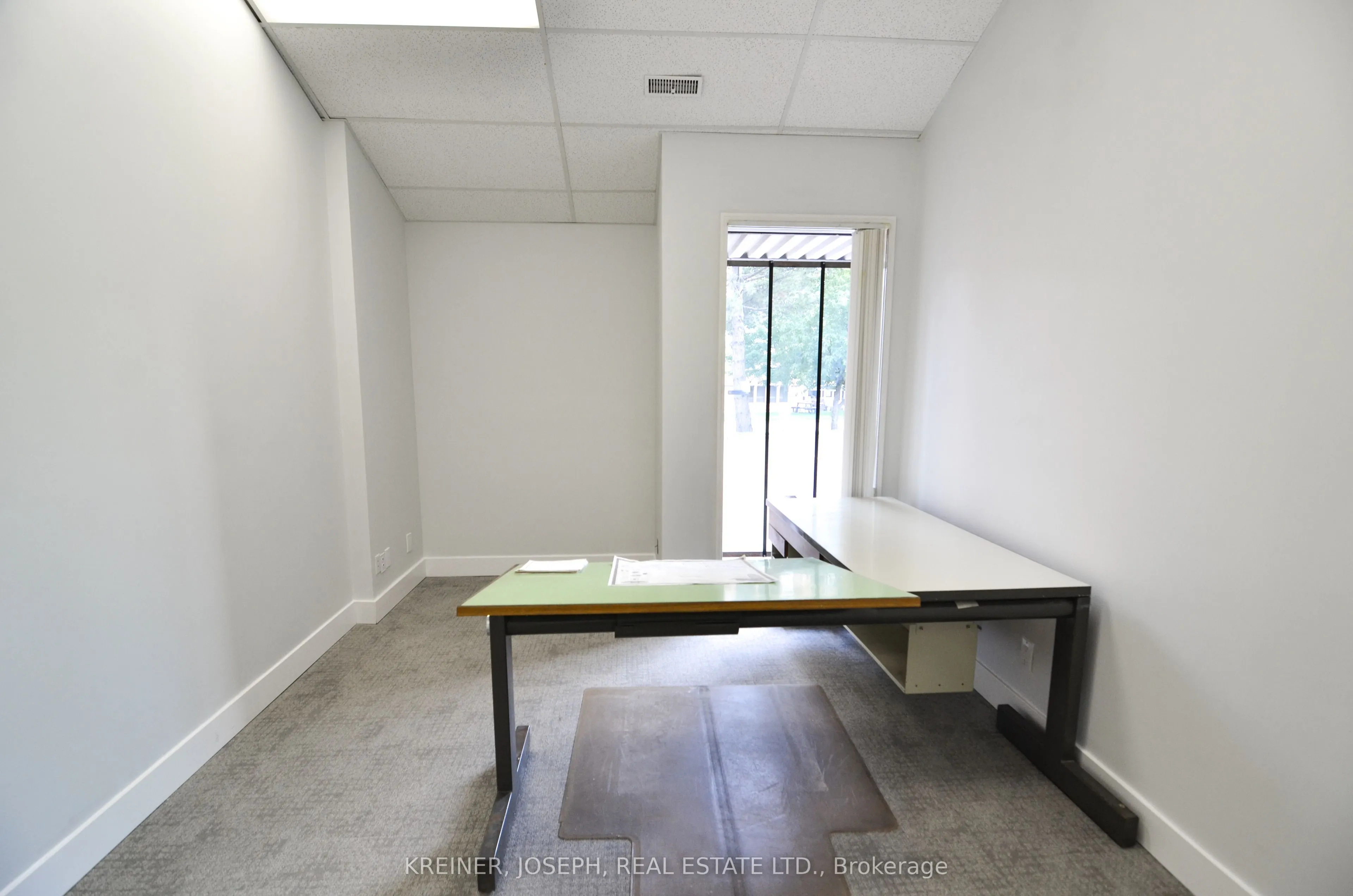 1234 Reid Street, #Suite 9