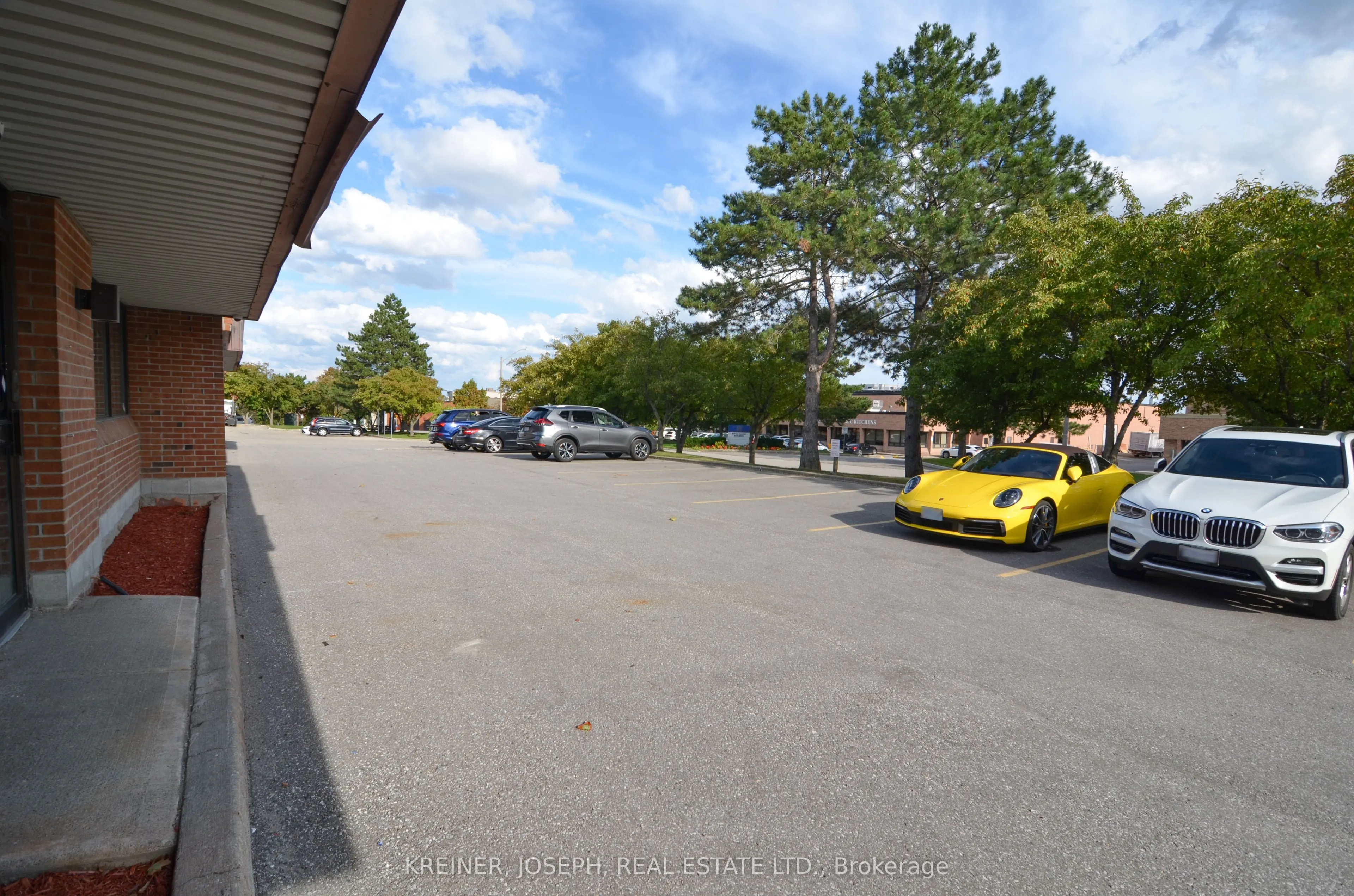 1234 Reid Street, #Suite 9