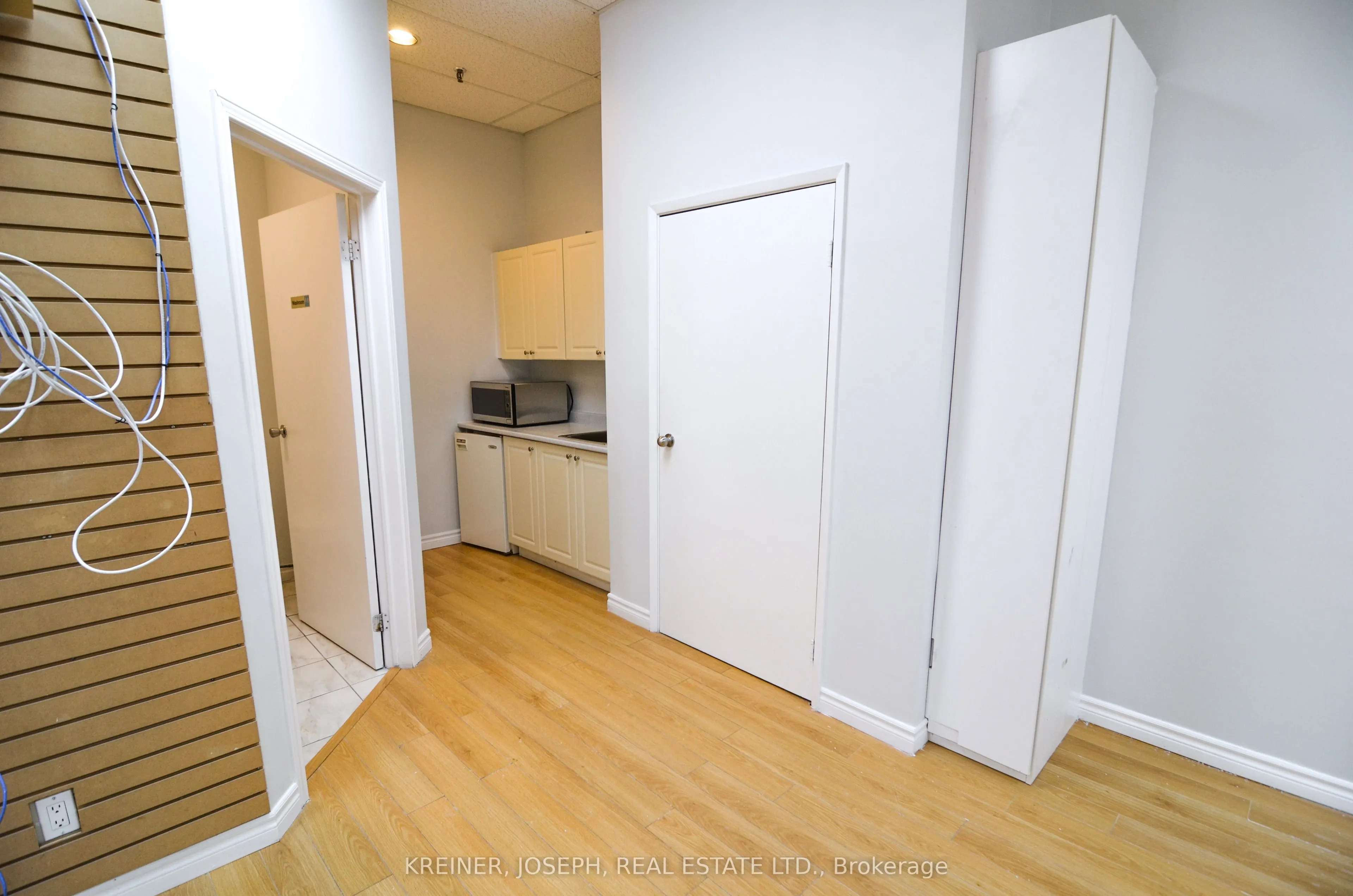 1234 Reid Street, #Suites 9A, 9, 10