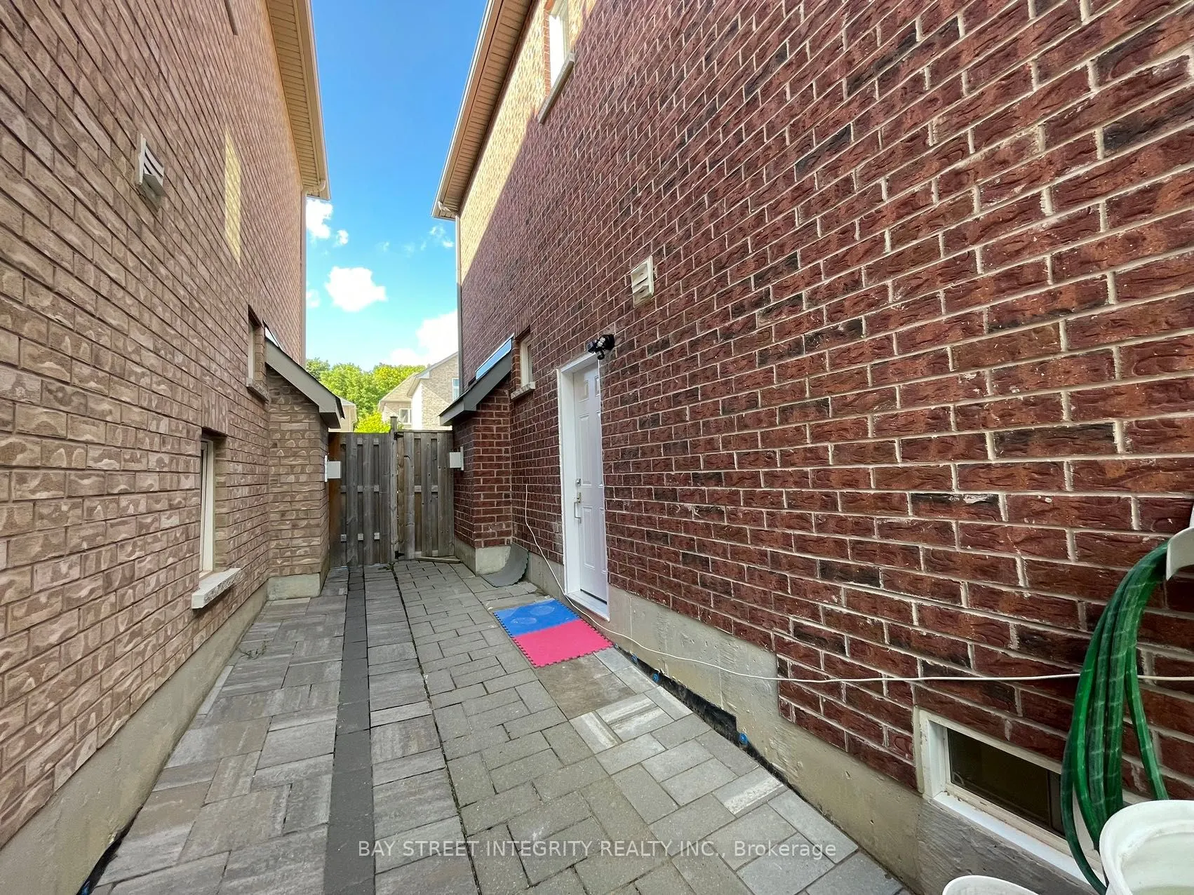 36 SUNNYSIDE HILL Road, #BSMT