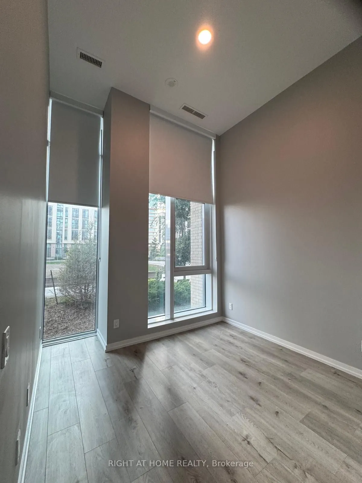 7890 Jane Street, #101