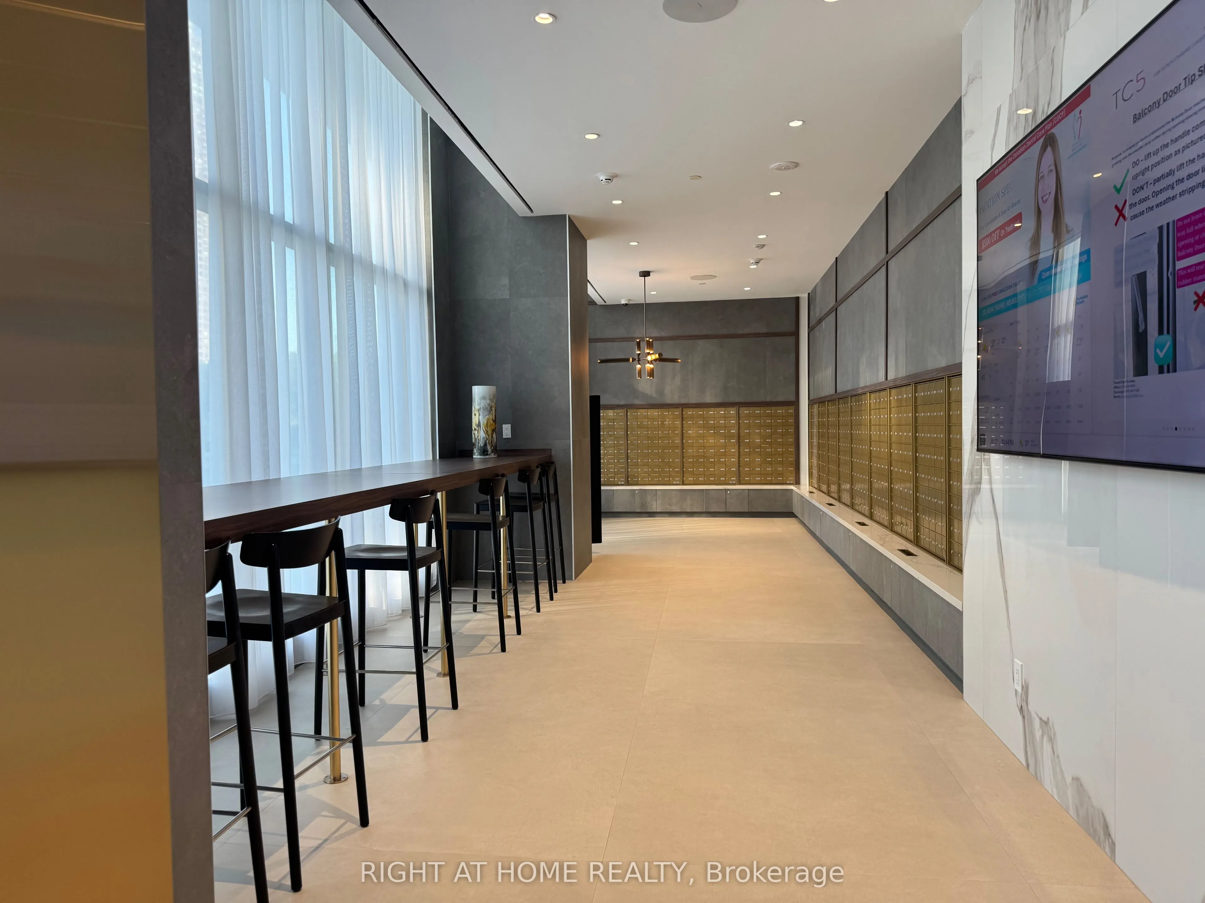 7890 Jane Street, #101