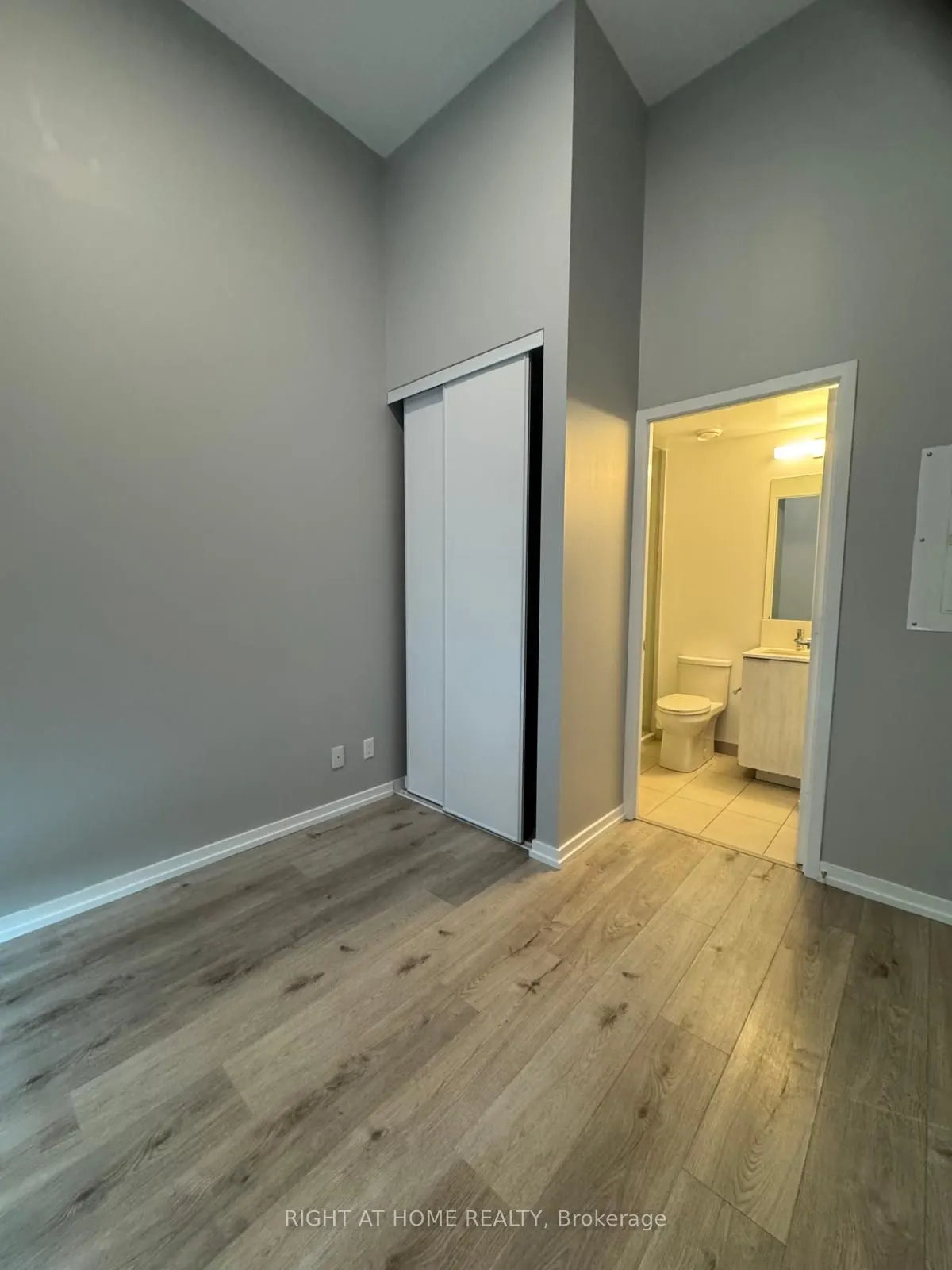 7890 Jane Street, #101
