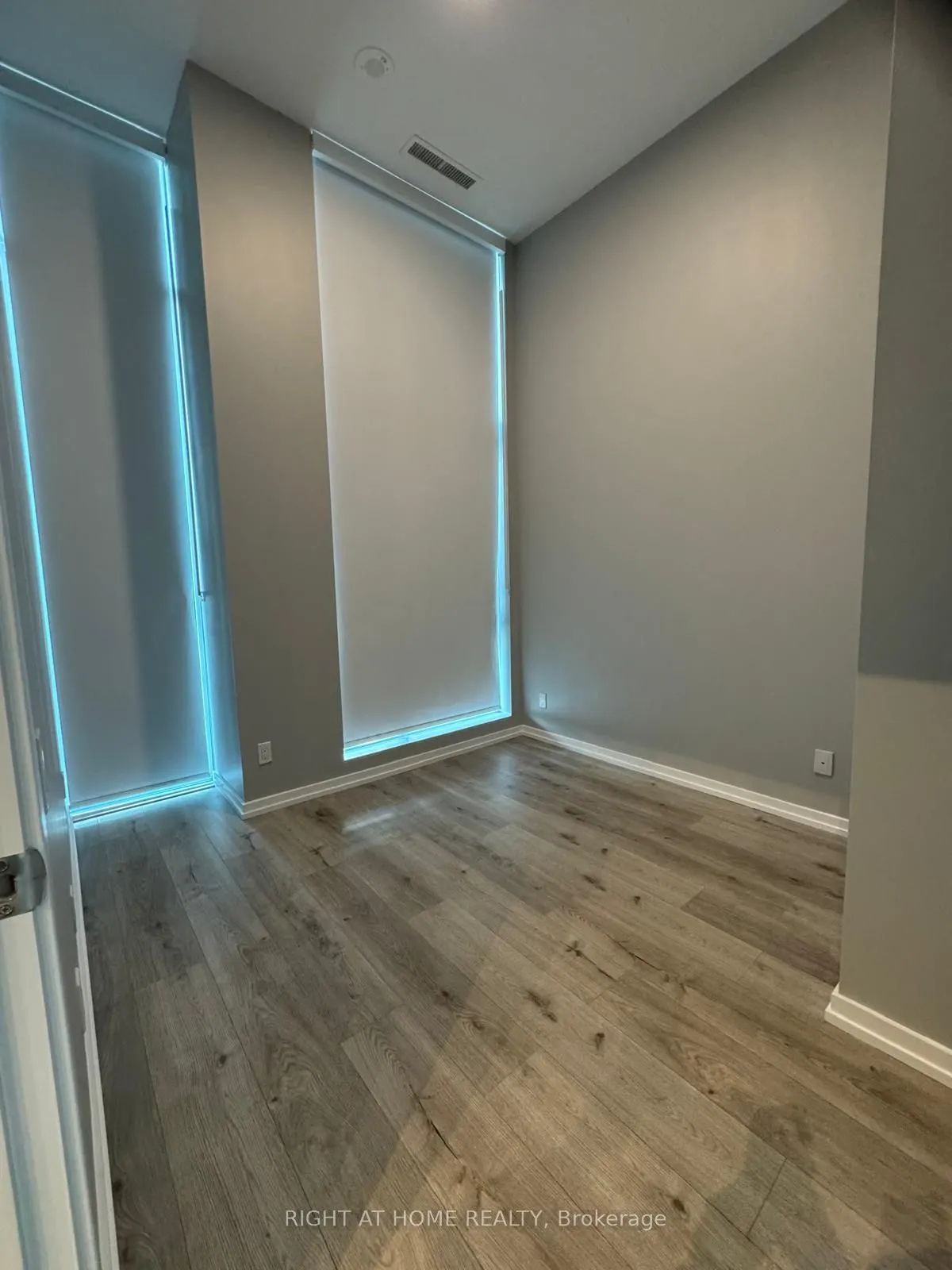 7890 Jane Street, #101