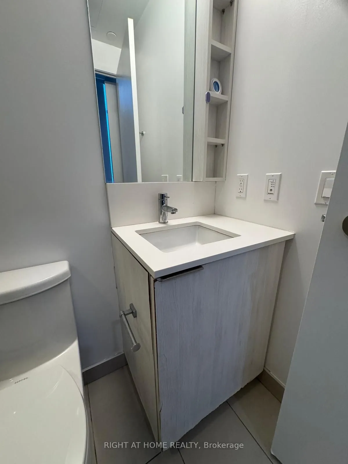 7890 Jane Street, #101